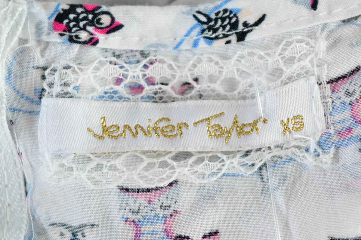 Cămașa de damă - Jenifer Taylor - 2
