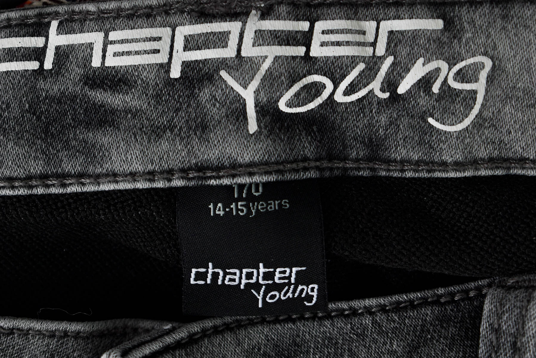 Boy jeans - Chapter Young - 2