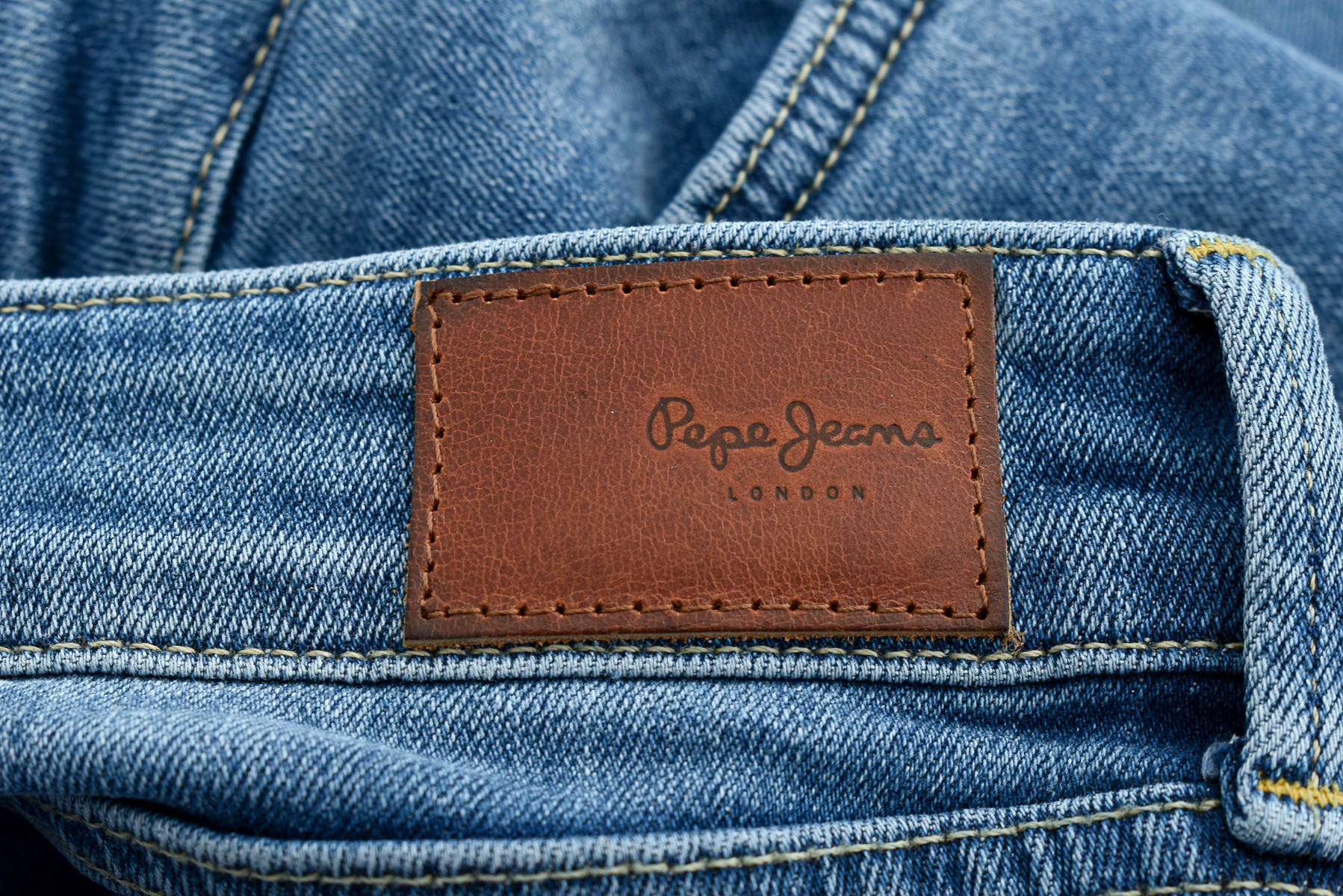 Damskie dżinsy - Pepe Jeans - 2