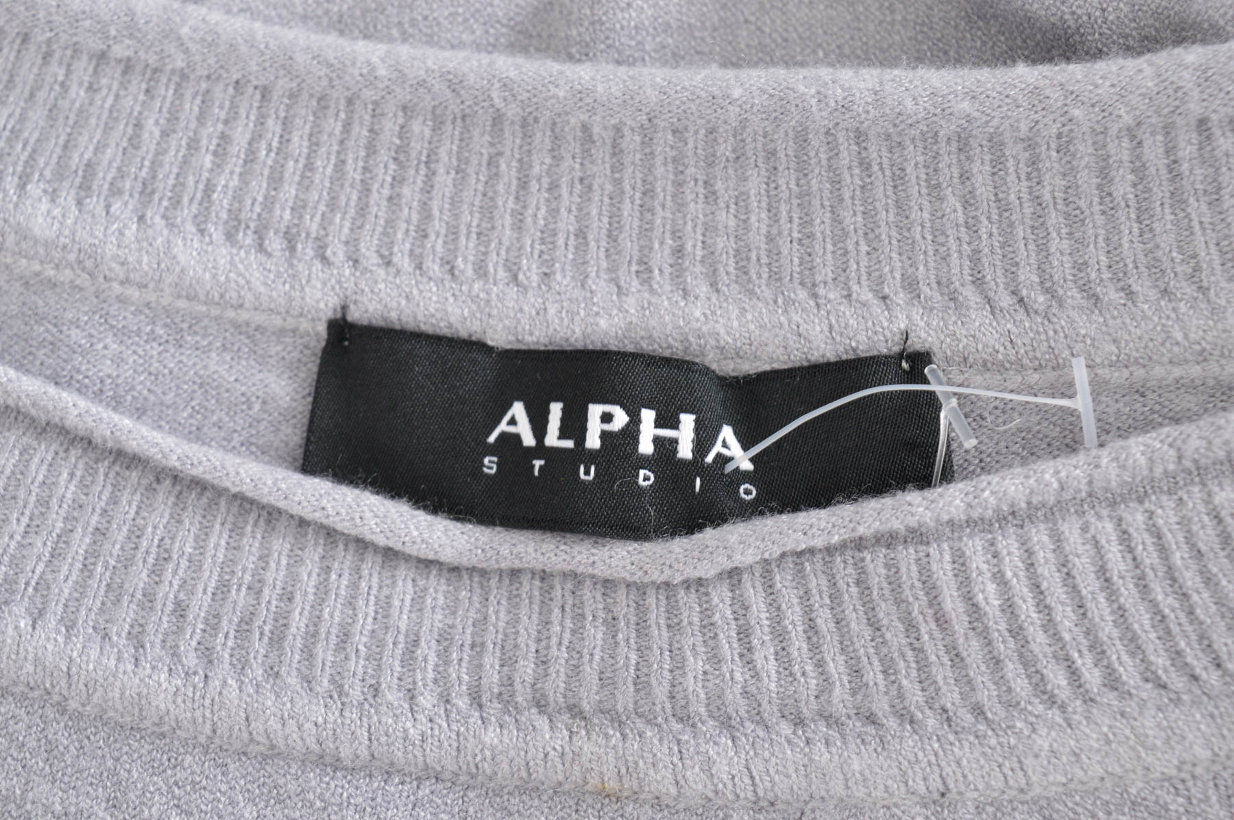 Дамски пуловер - ALPHA - 2