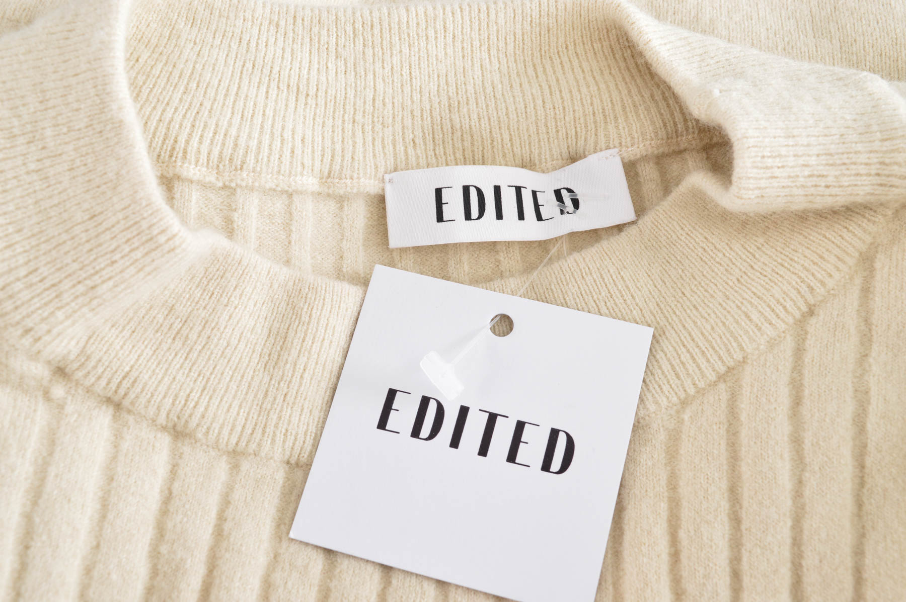 Дамски пуловер - EDITED - 2