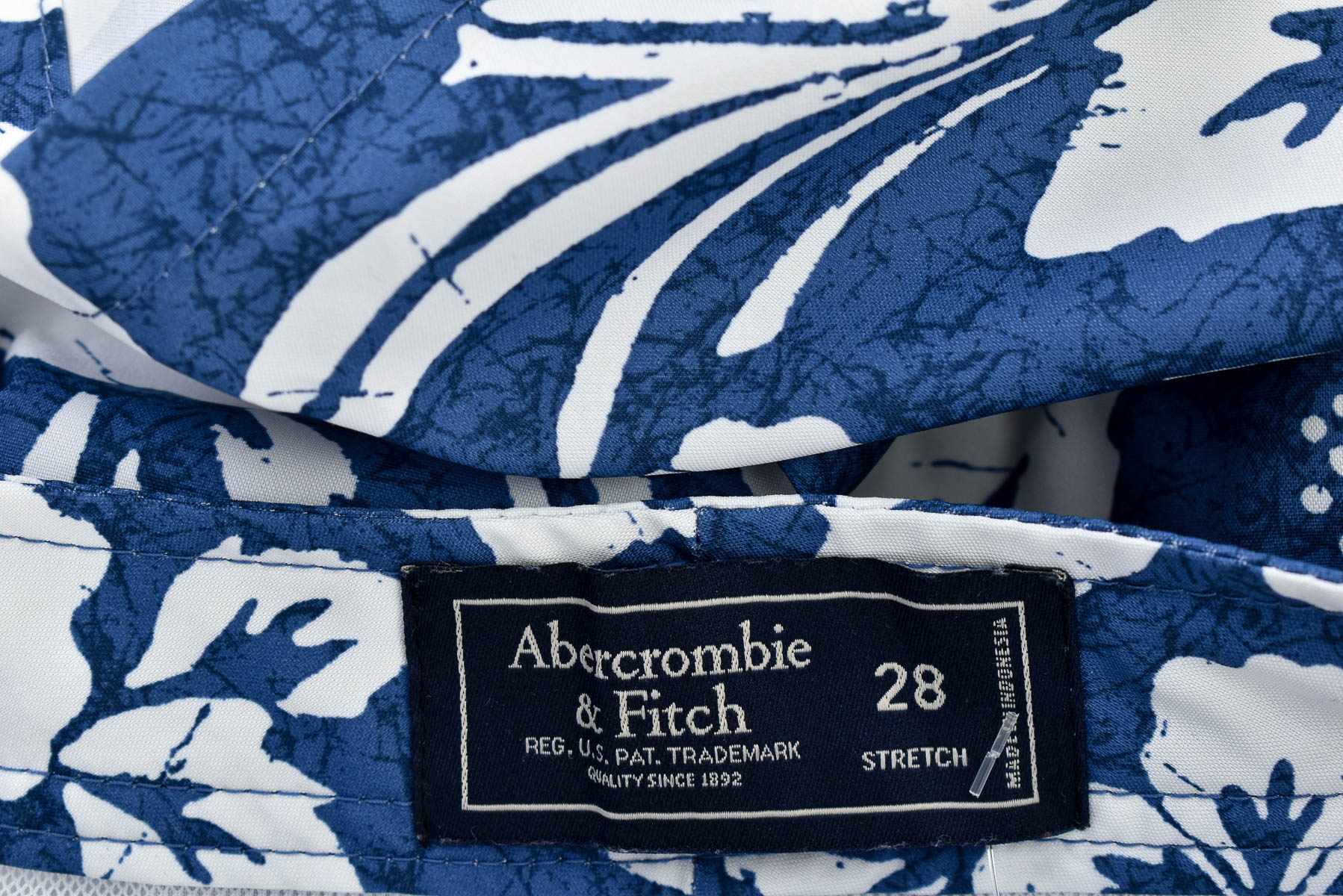 Мъжки шорти - Abercrombie & Fitch - 2