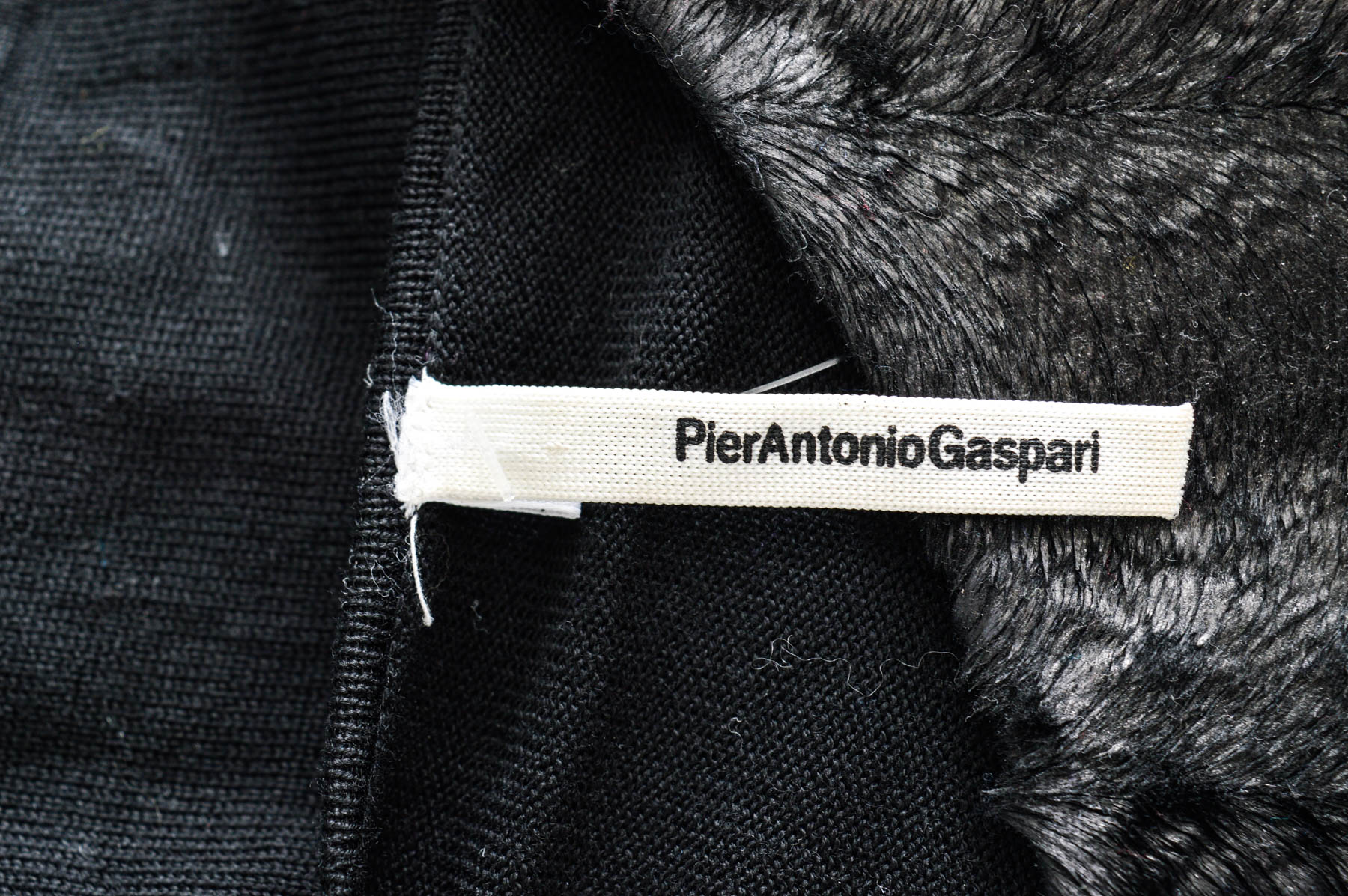 Дамски пуловер - Pier Antonio Gaspari - 2