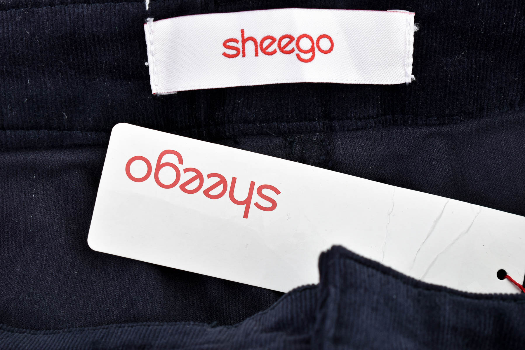Γυναικείο κοντό παντελόνι - Sheego - 2