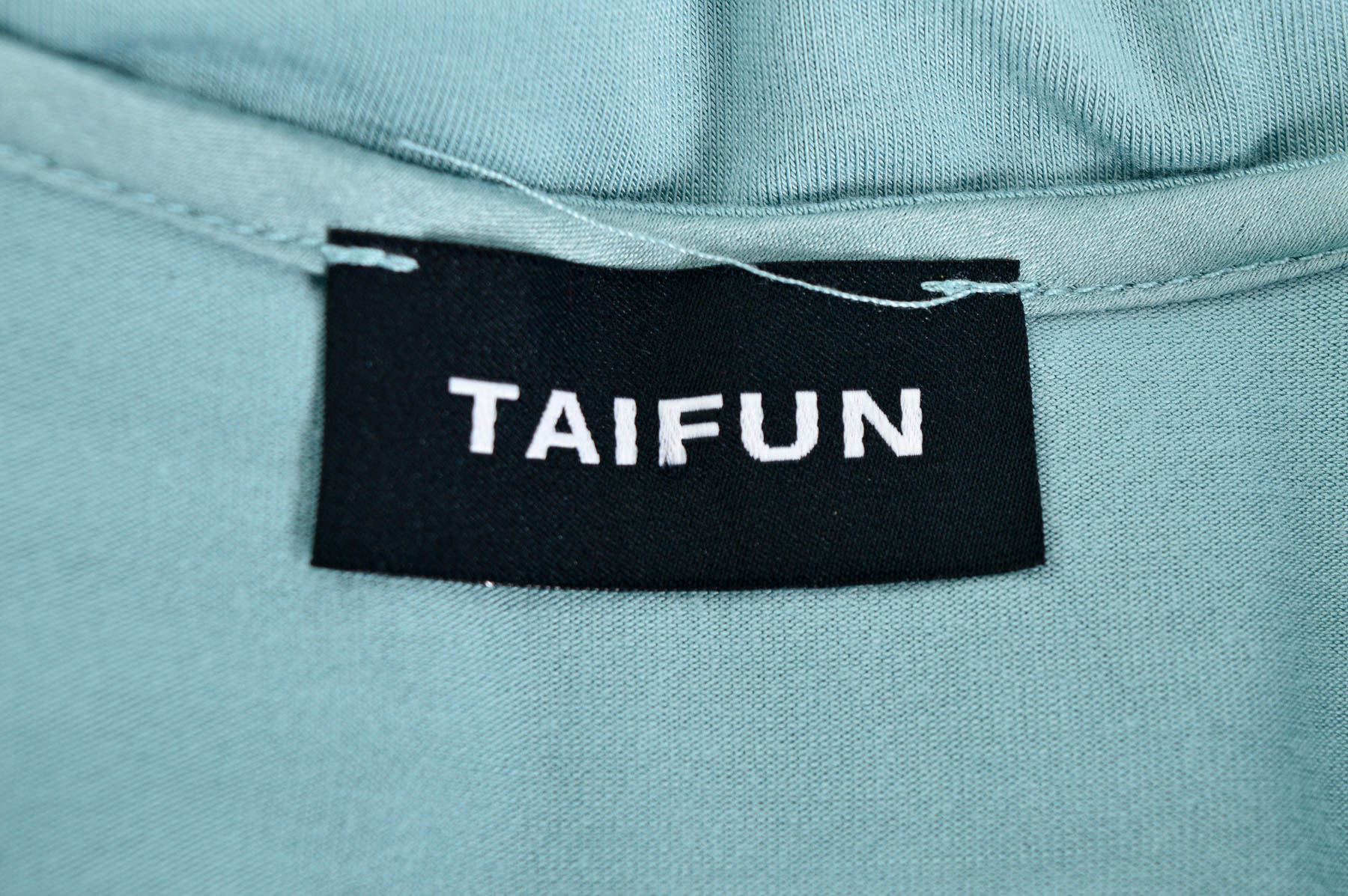 Damski podkoszulek - TAIFUN - 2