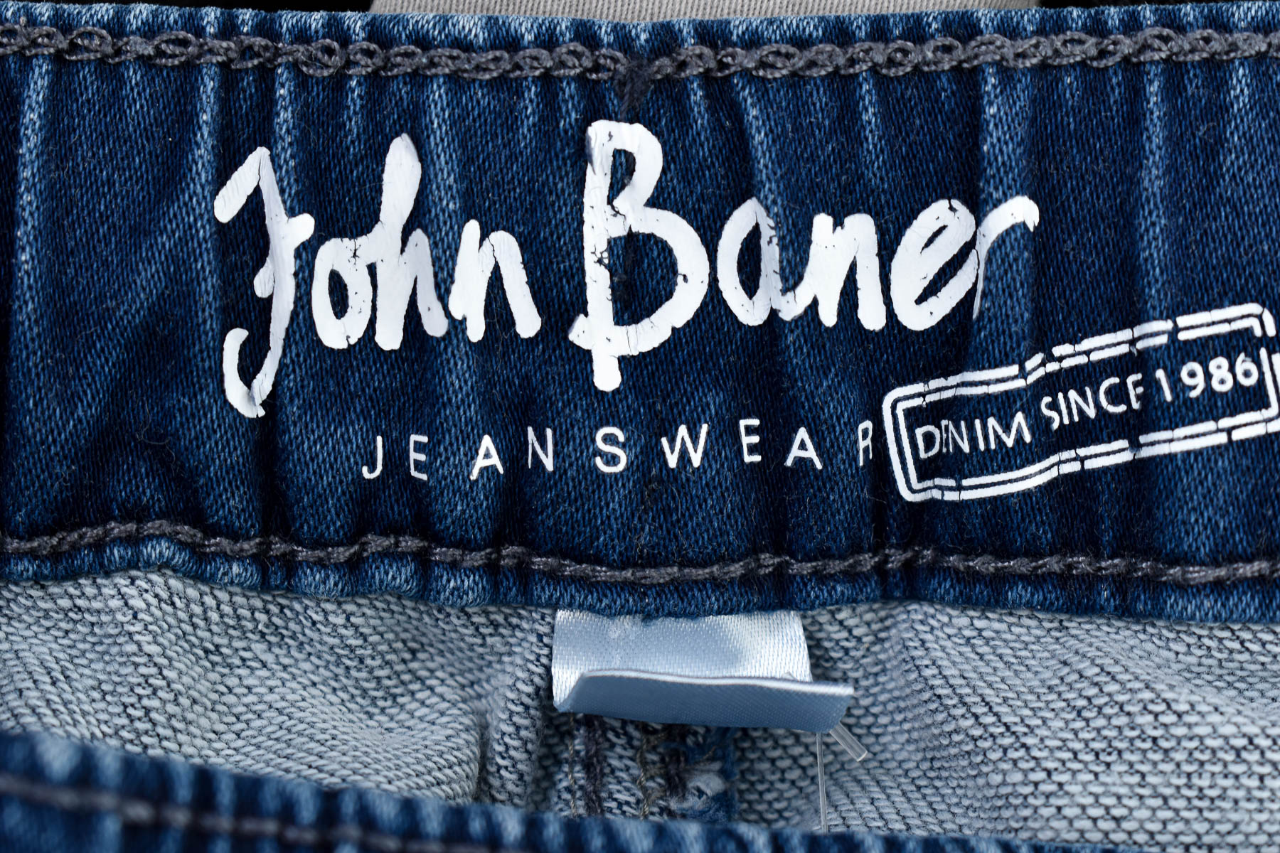 Dżinsy dla chłopca - John Baner - 2