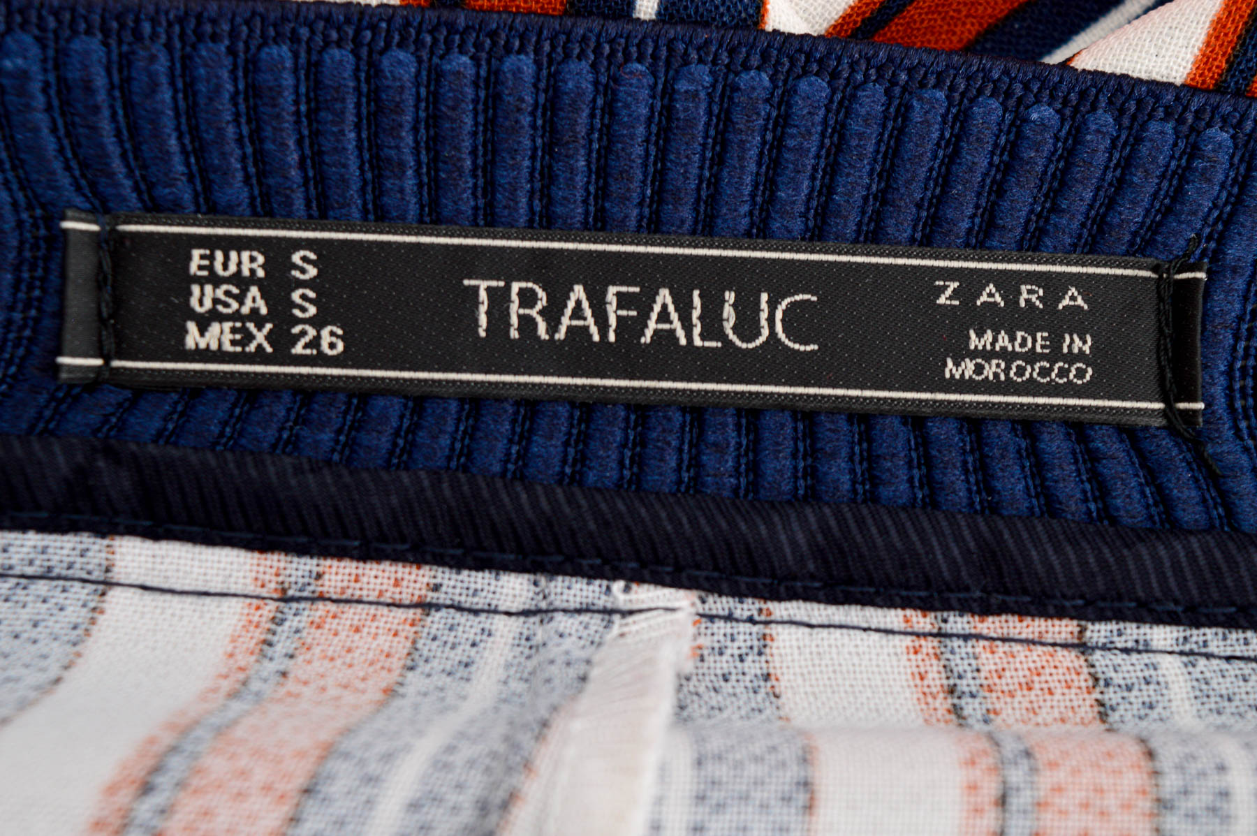 Female shorts - ZARA TRAFALUC - 2
