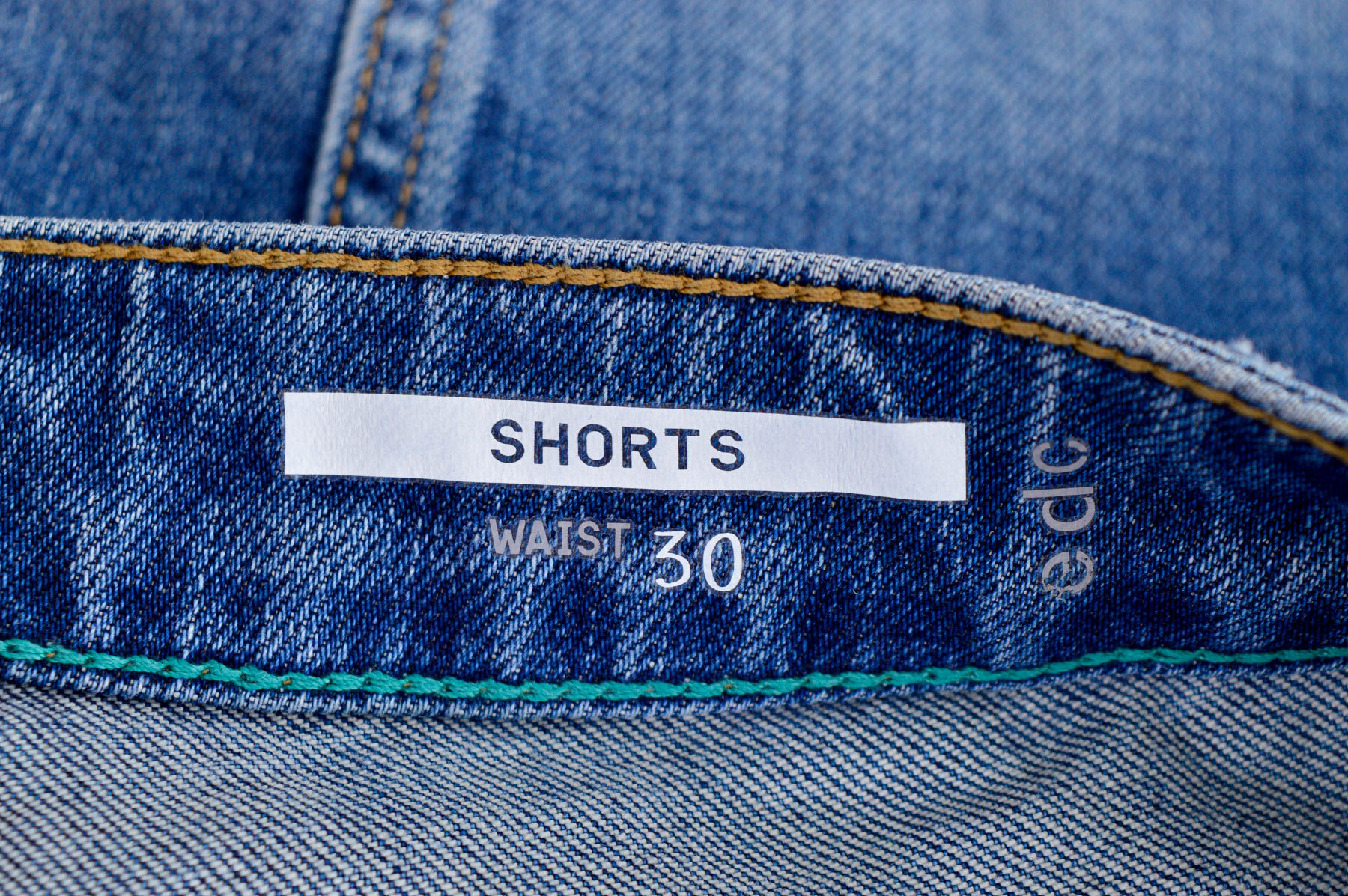 Krótkie spodnie damskie - edc - 2