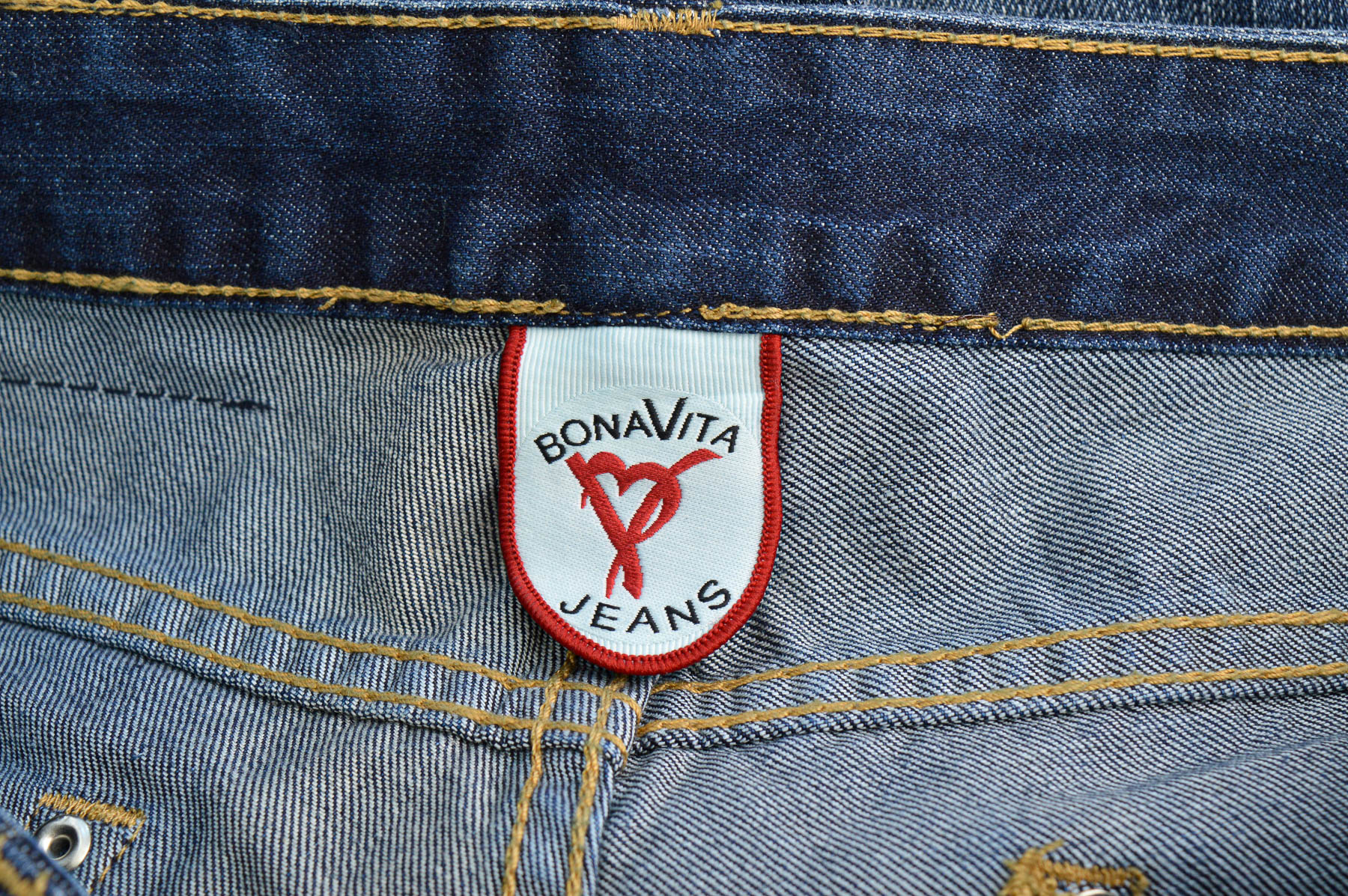 Дамски къси панталони - BonaVita - 2