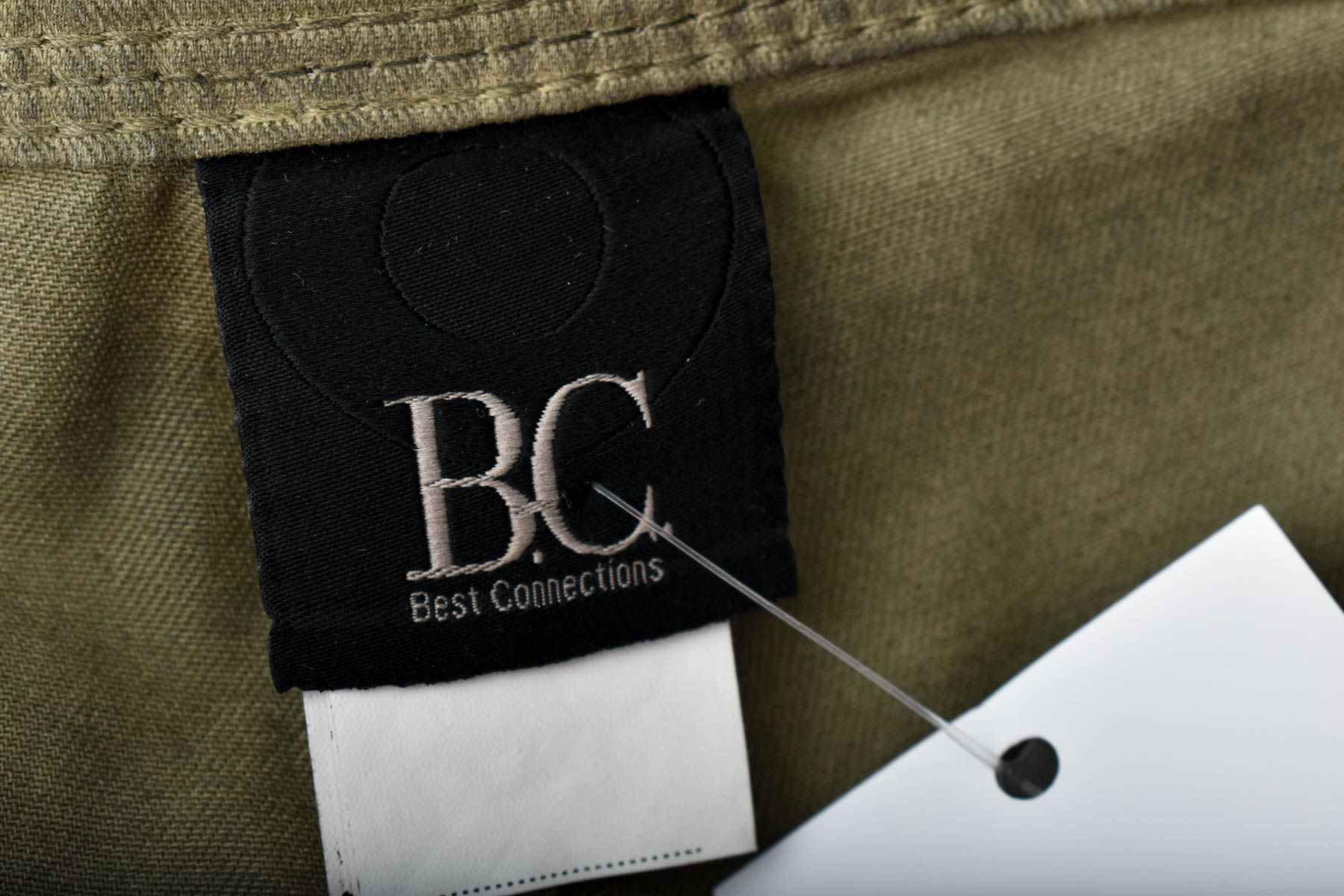 Krótkie spodnie damskie - B.C. Best Connections - 2