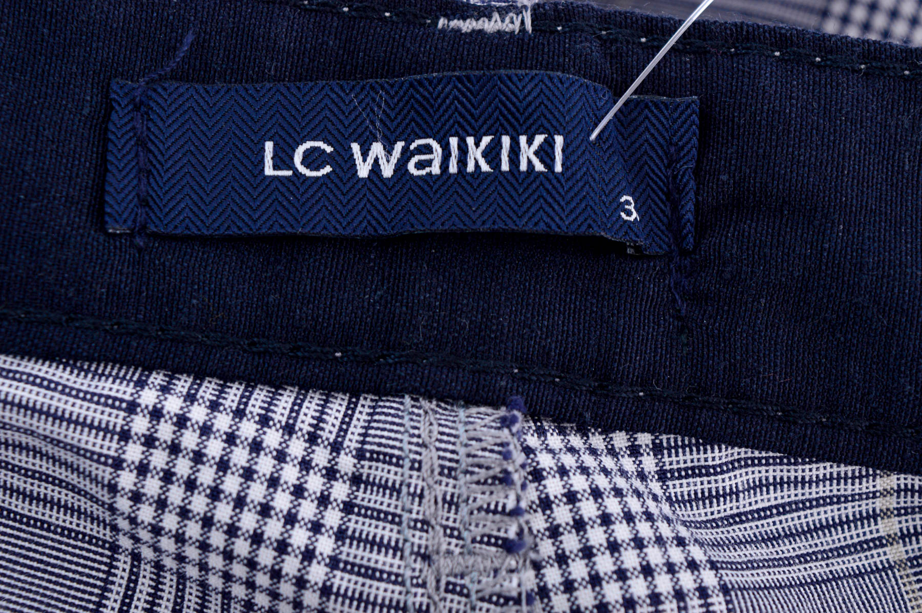 Pantaloni scurți bărbați - LC WAIKIKI - 2