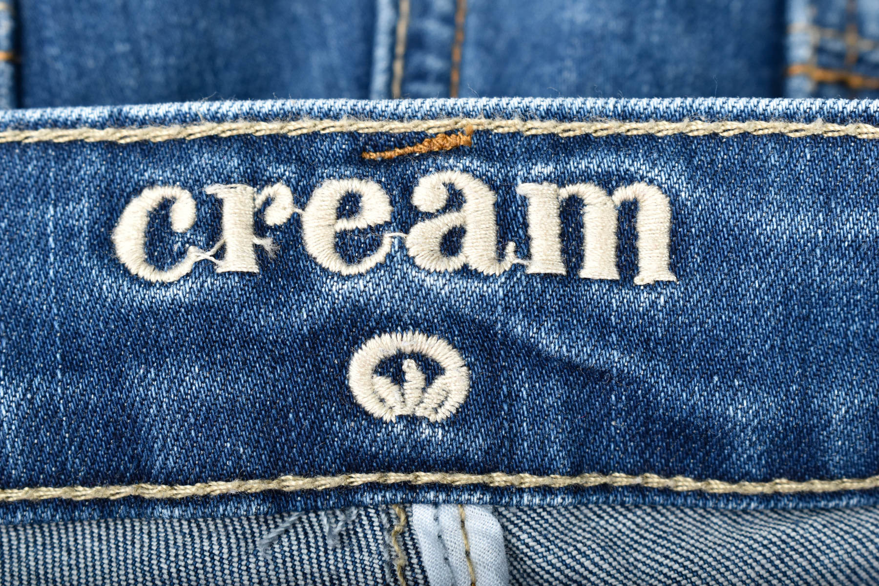 Krótkie spodnie damskie - Cream - 2