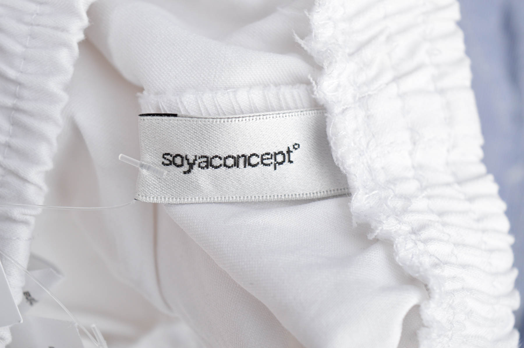 Krótkie spodnie damskie - Soya Concept - 2