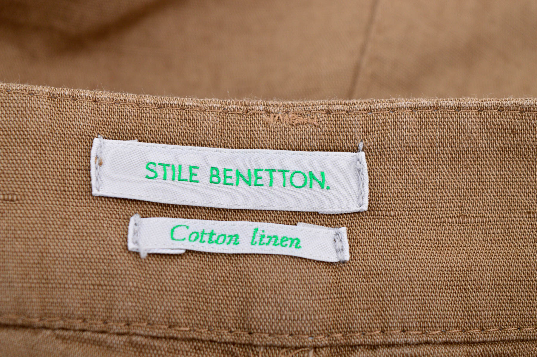Krótkie spodnie damskie - Stile Benetton - 2