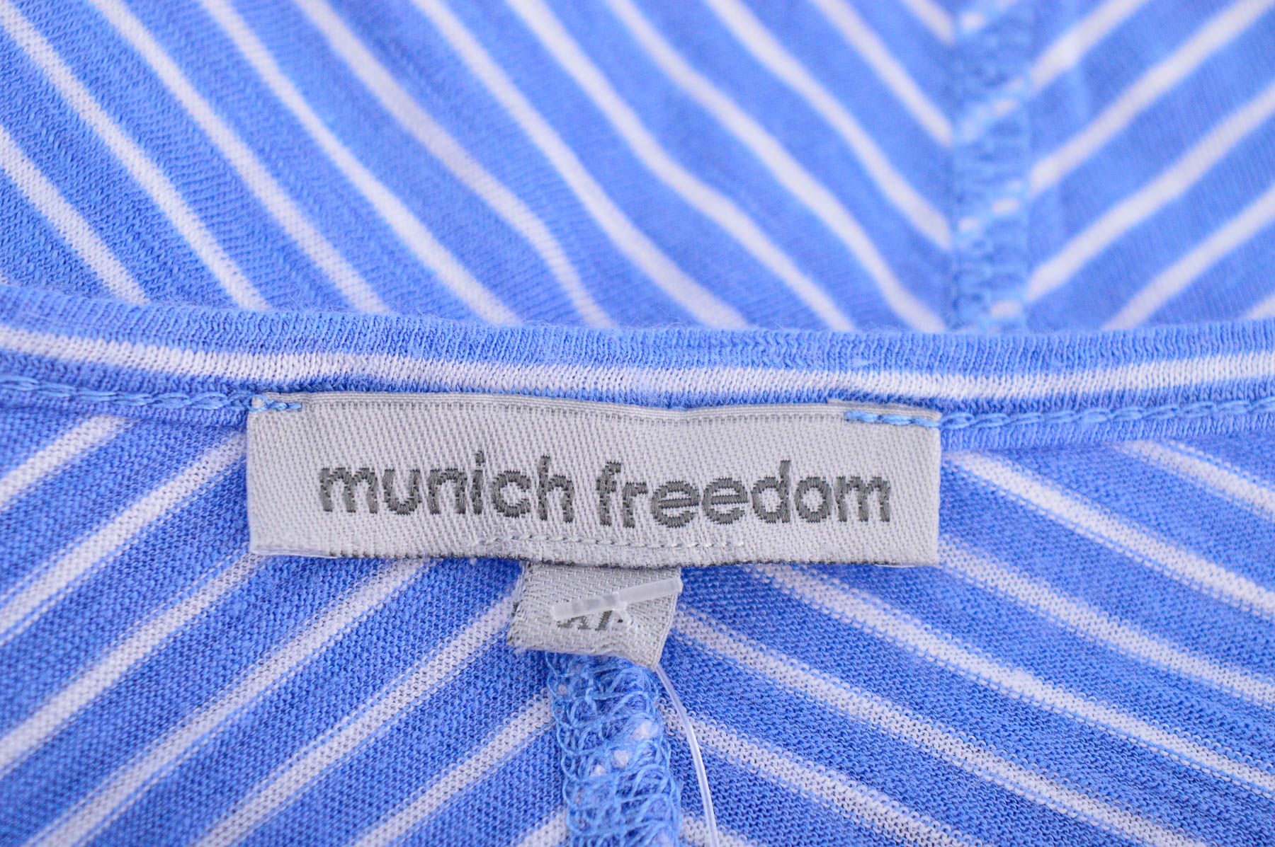 Дамски пуловер - Munich Freedom - 2