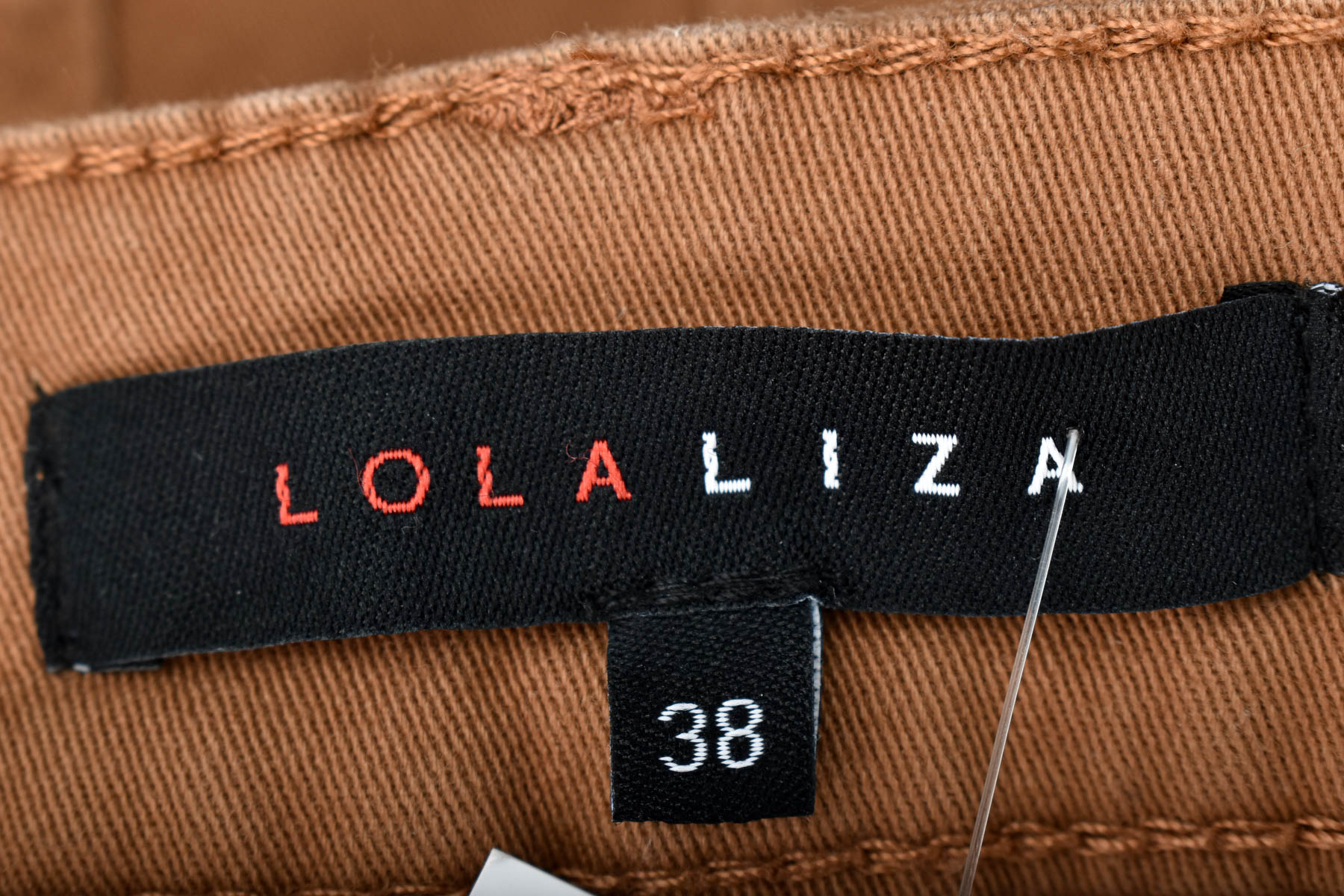 Pantaloni scurți de damă - LOLA LIZA - 2