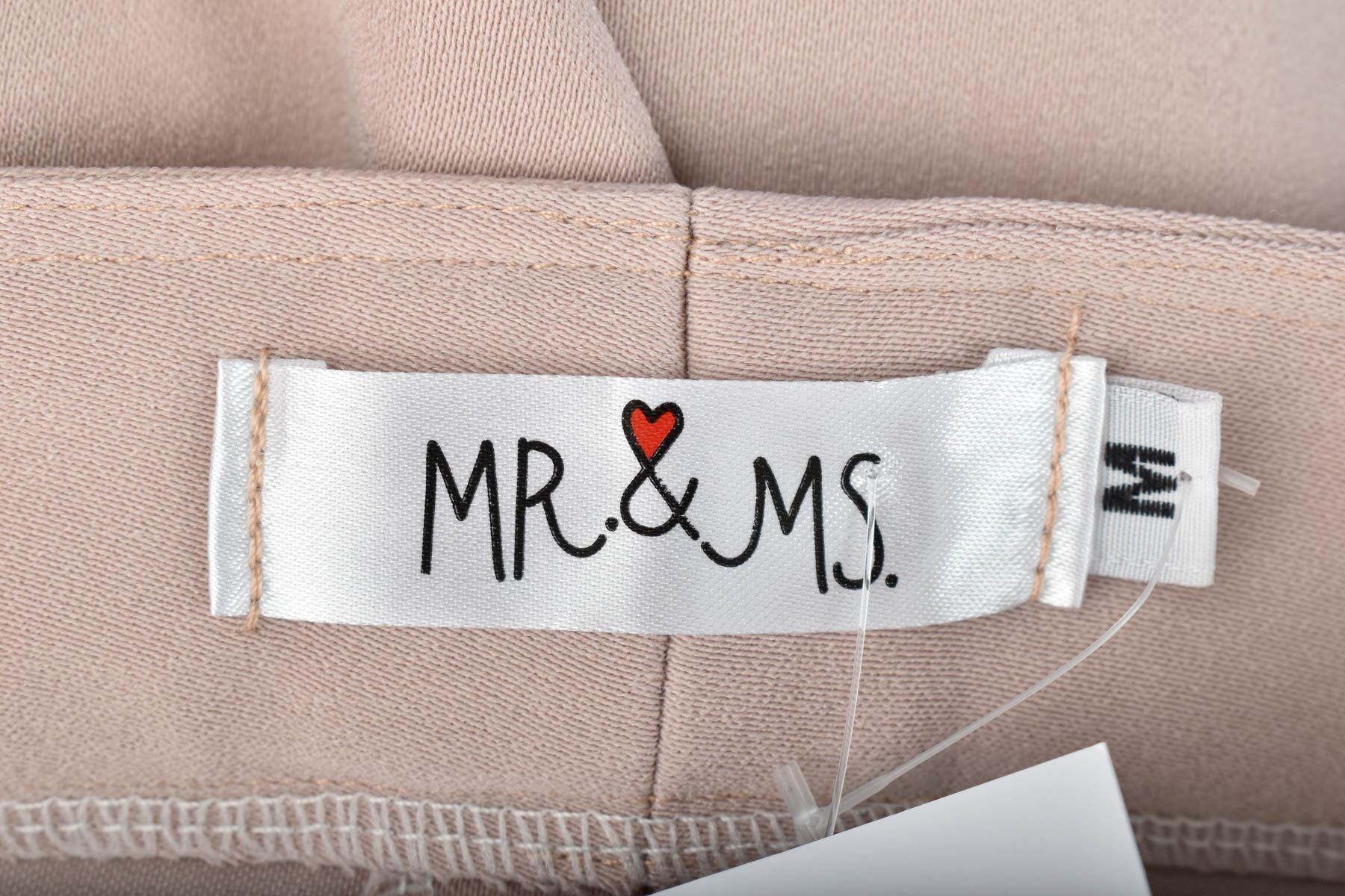 Krótkie spodnie damskie - MR. & MS. - 2