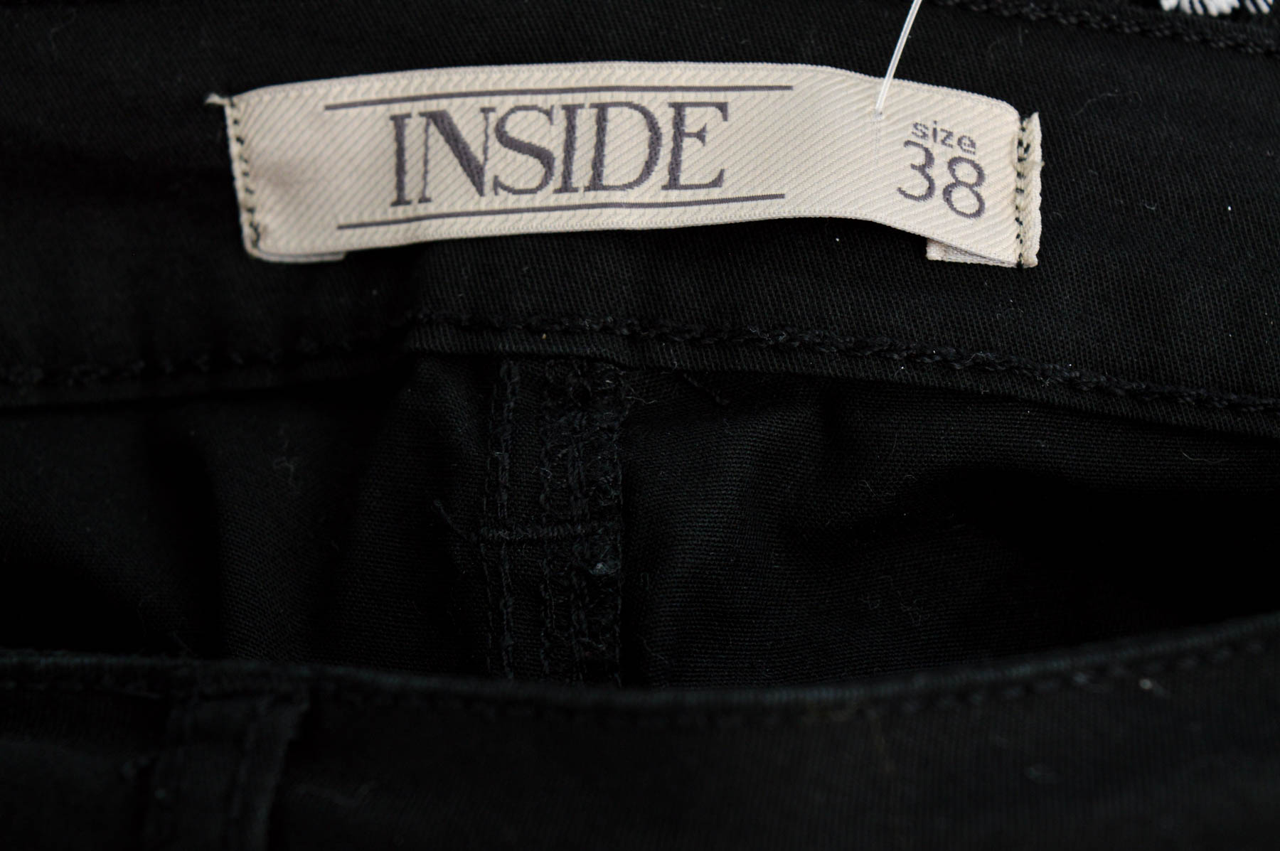 Krótkie spodnie damskie - Inside - 2