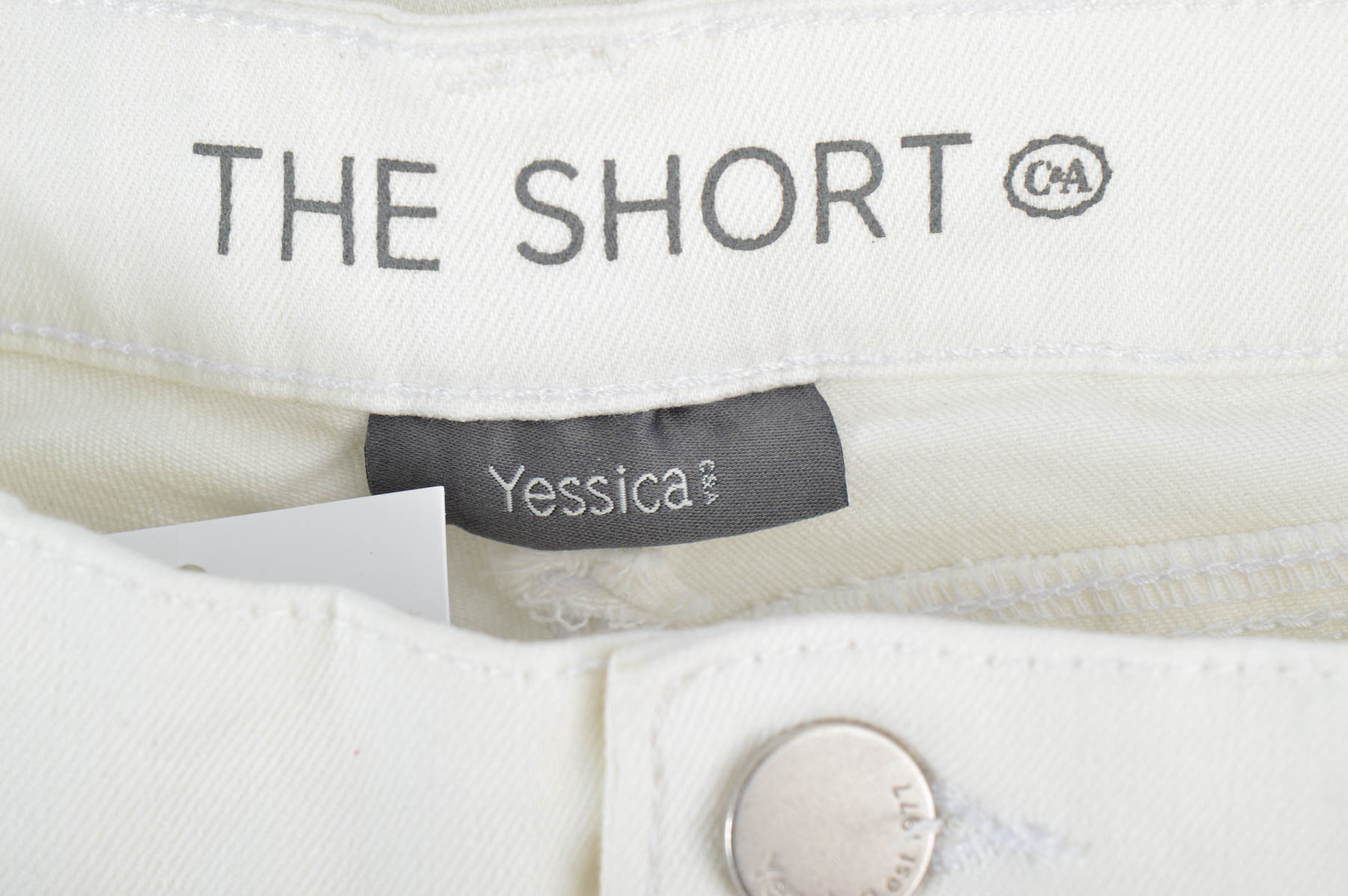 Krótkie spodnie damskie - Yessica - 2
