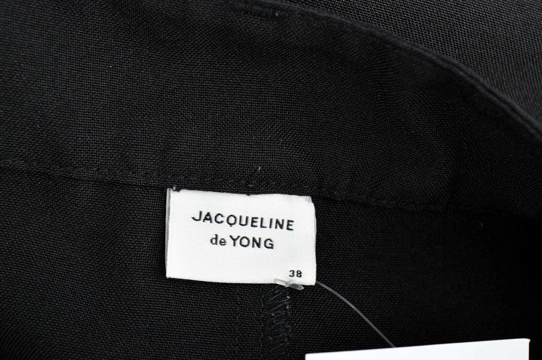 Krótkie spodnie damskie - Jacqueline de Yong - 2