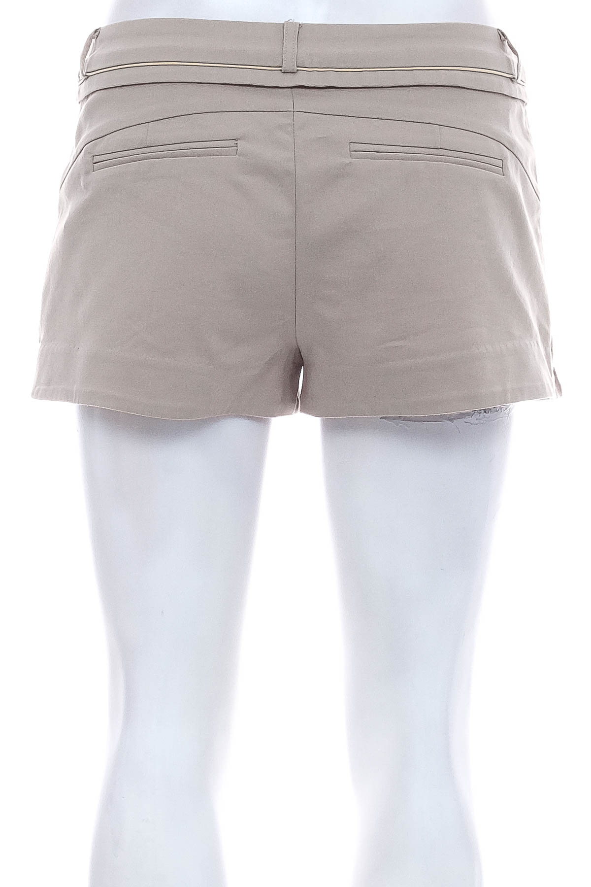 Krótkie spodnie damskie - La Chapelle - 1
