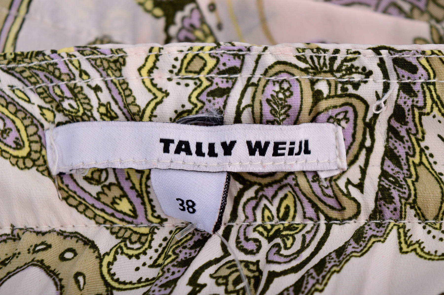 Pantaloni scurți de damă - Tally Weijl - 2