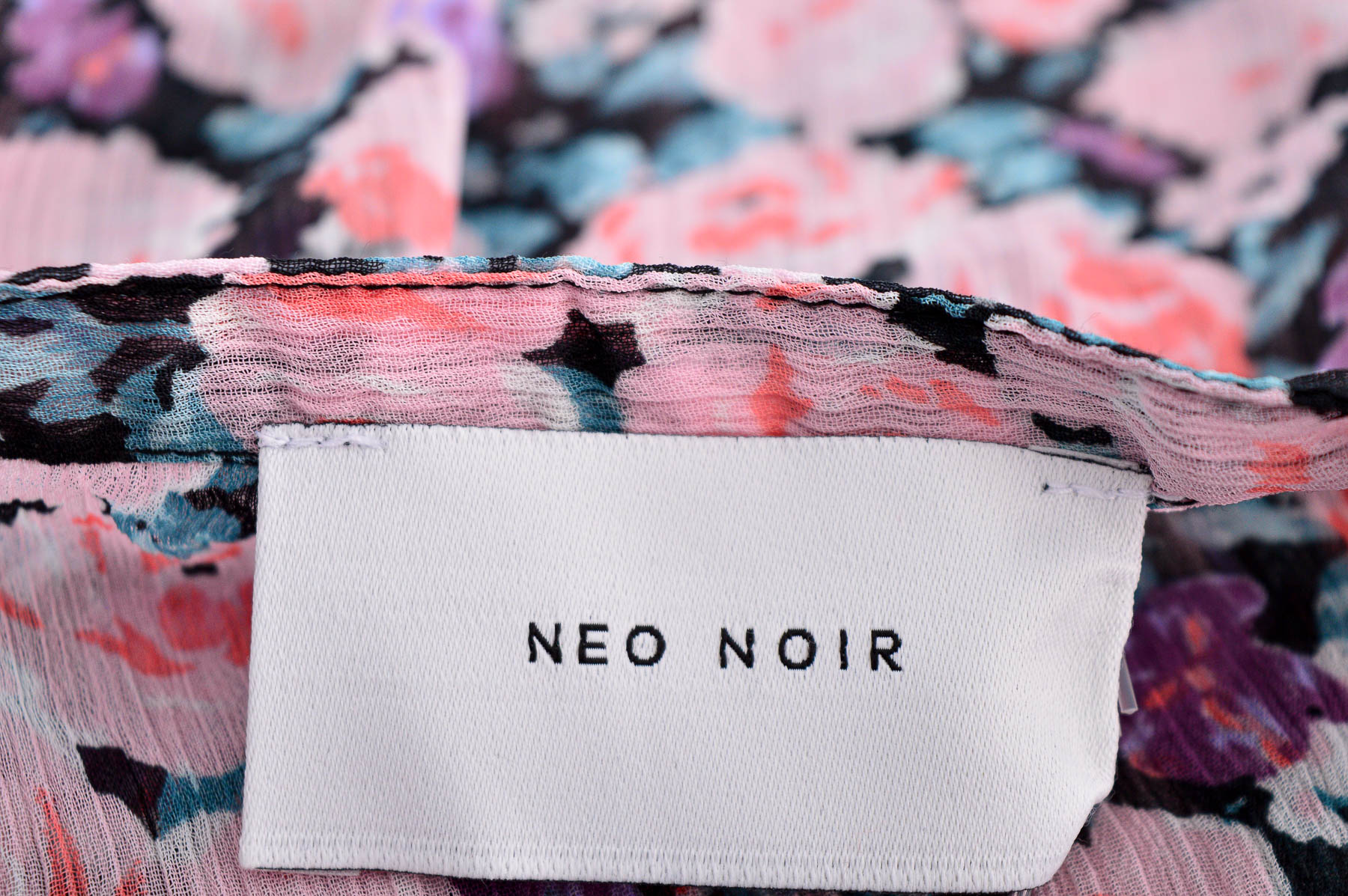 Ένα φόρεμα - NEO NOIR - 2