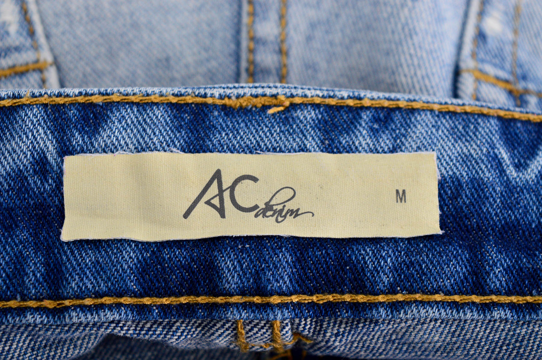 Krótkie spodnie damskie - AC denim - 2