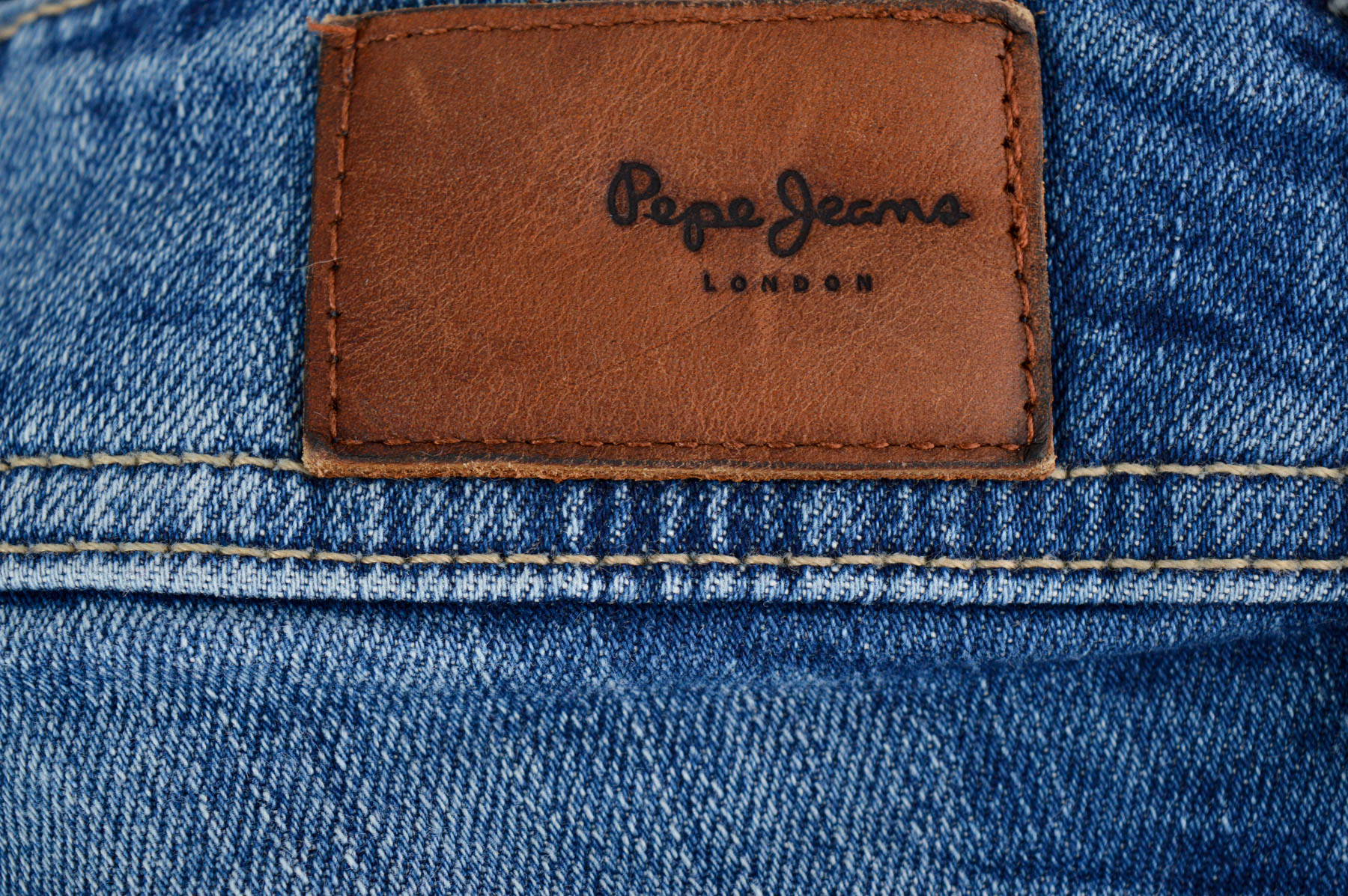 Krótkie spodnie damskie - Pepe Jeans - 2