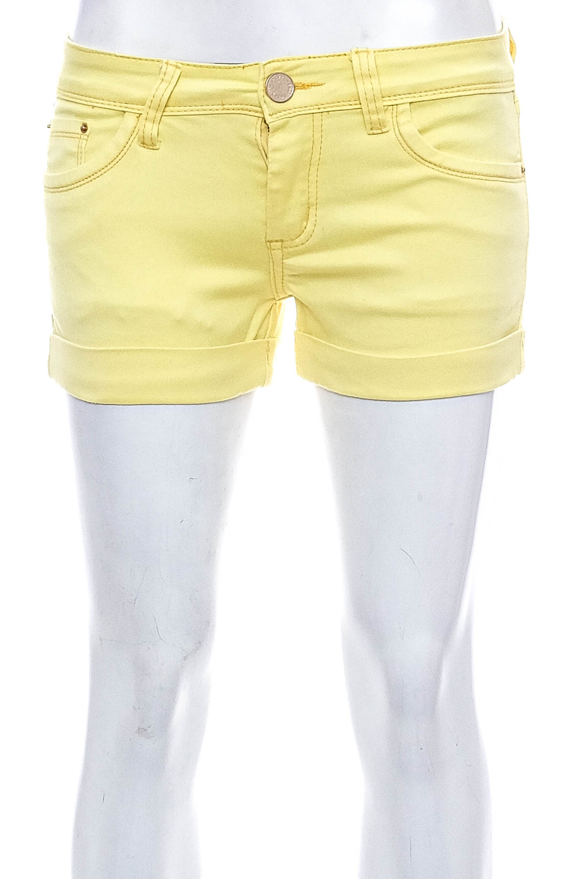 Female shorts - R.J onaca - 0