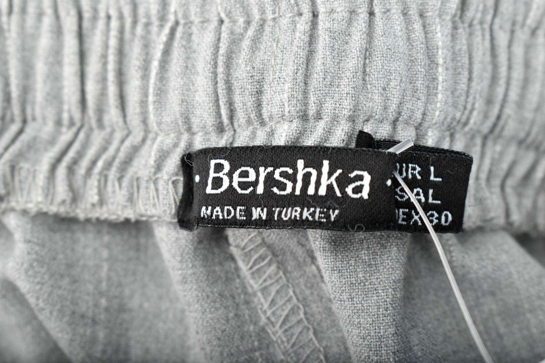 Pantaloni scurți de damă - Bershka - 2