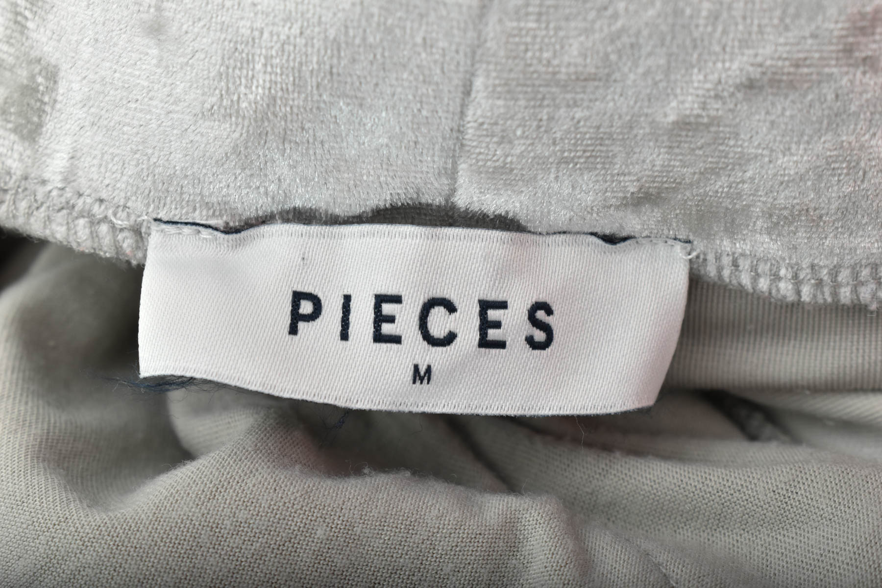 Дамски къси панталони - Pieces - 2
