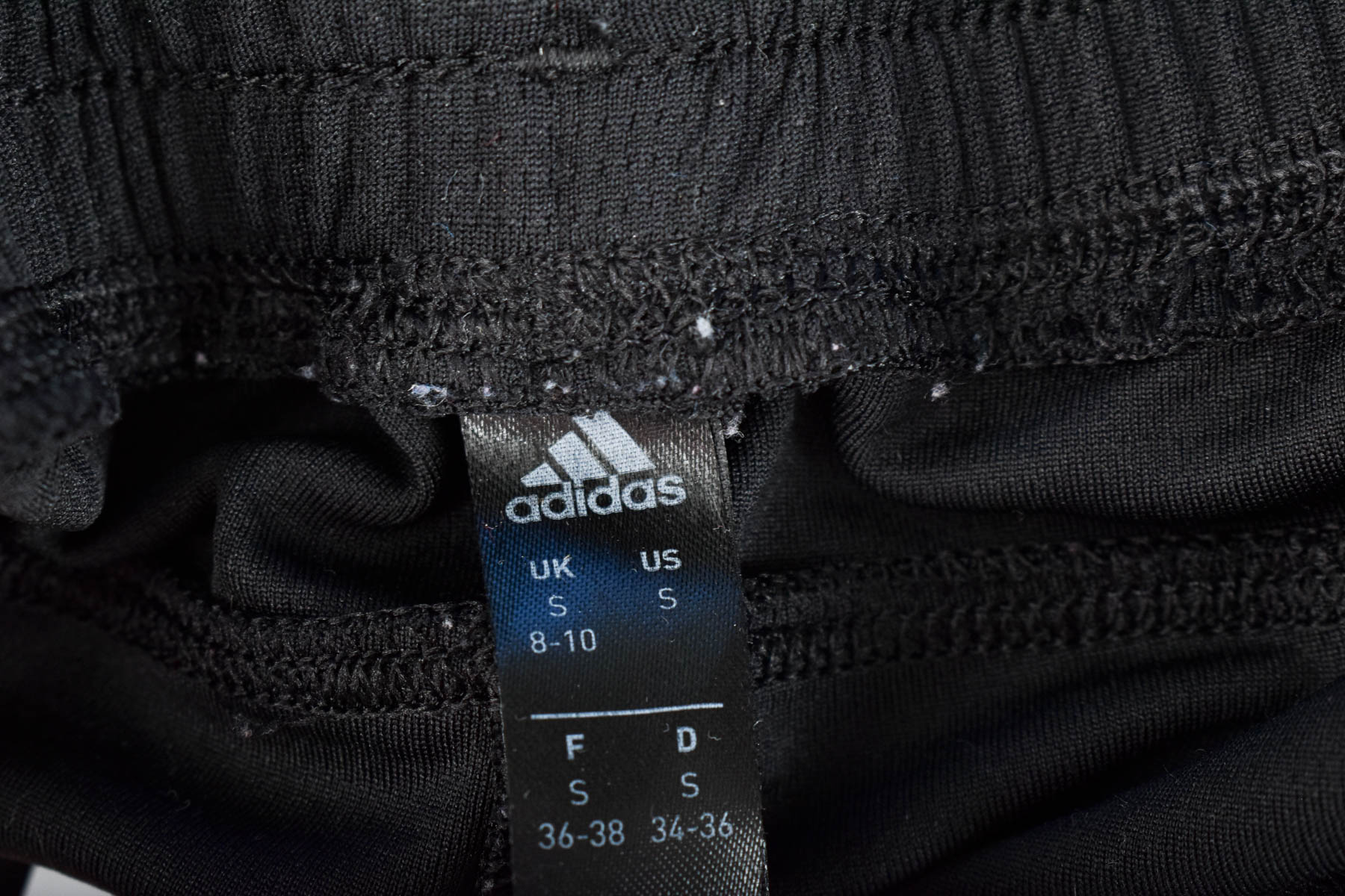 Дамски къси панталони - Adidas - 2