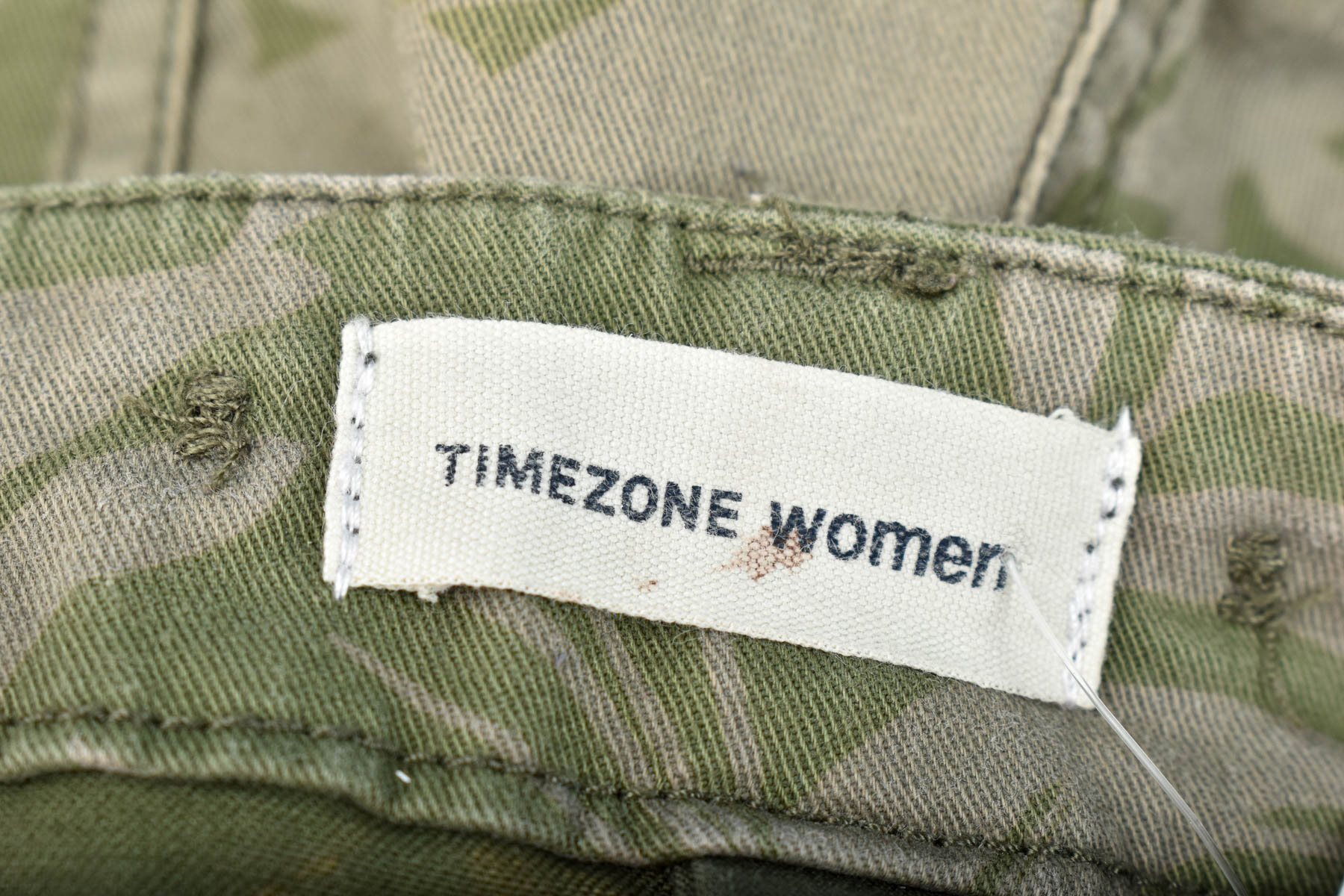 Krótkie spodnie damskie - TIMEZONE - 2