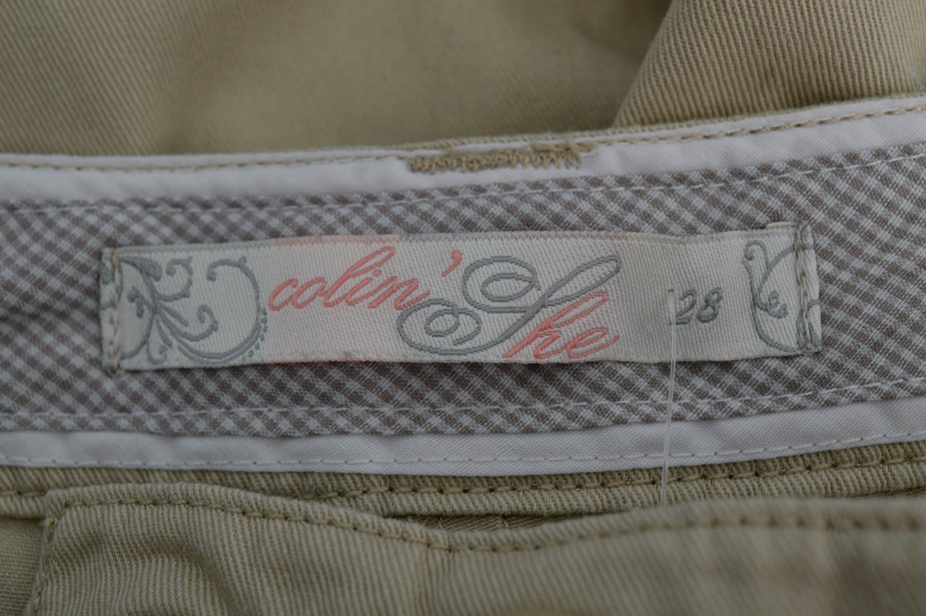 Krótkie spodnie damskie - Colin's - 2
