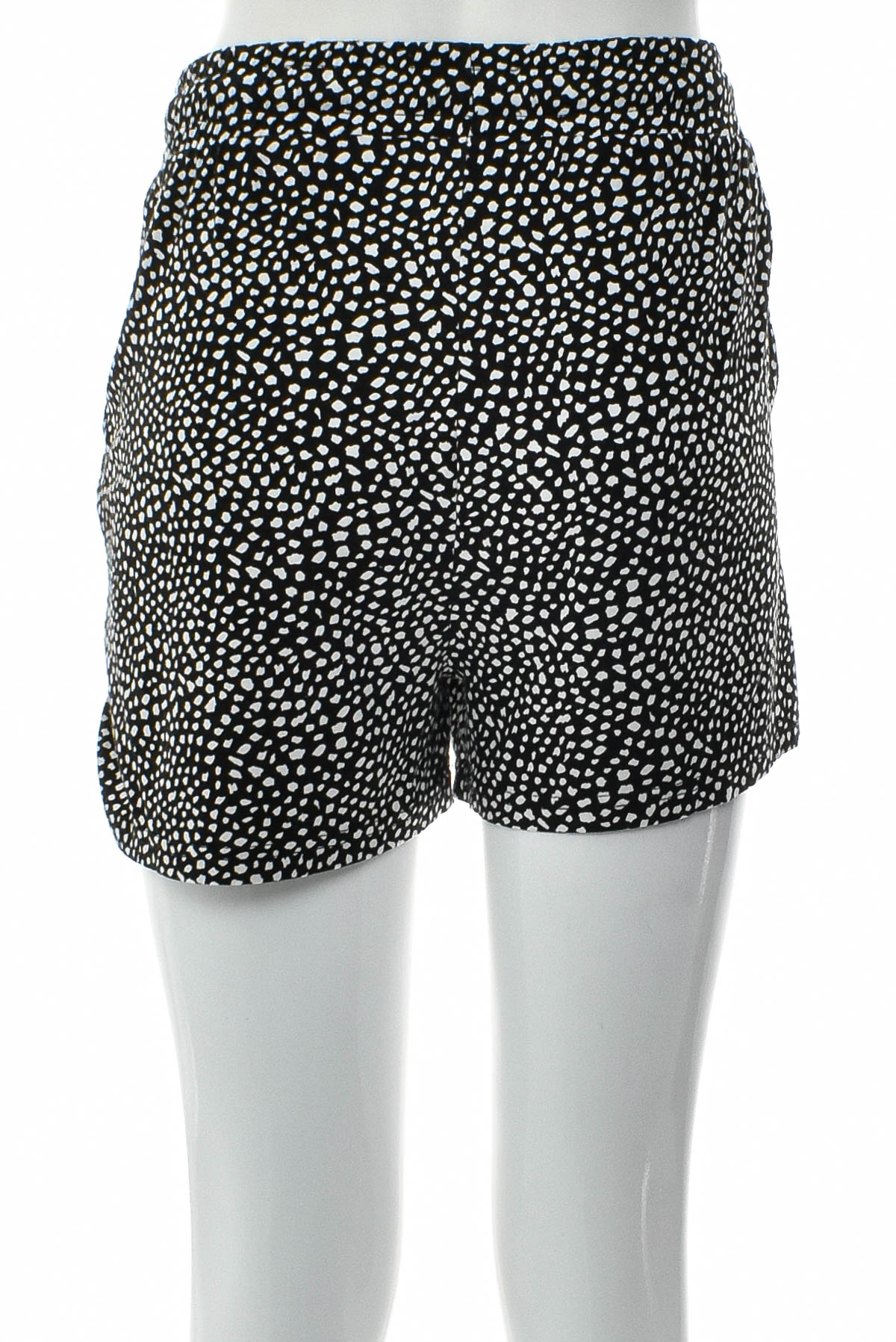Female shorts - 9TH Avenue - 1