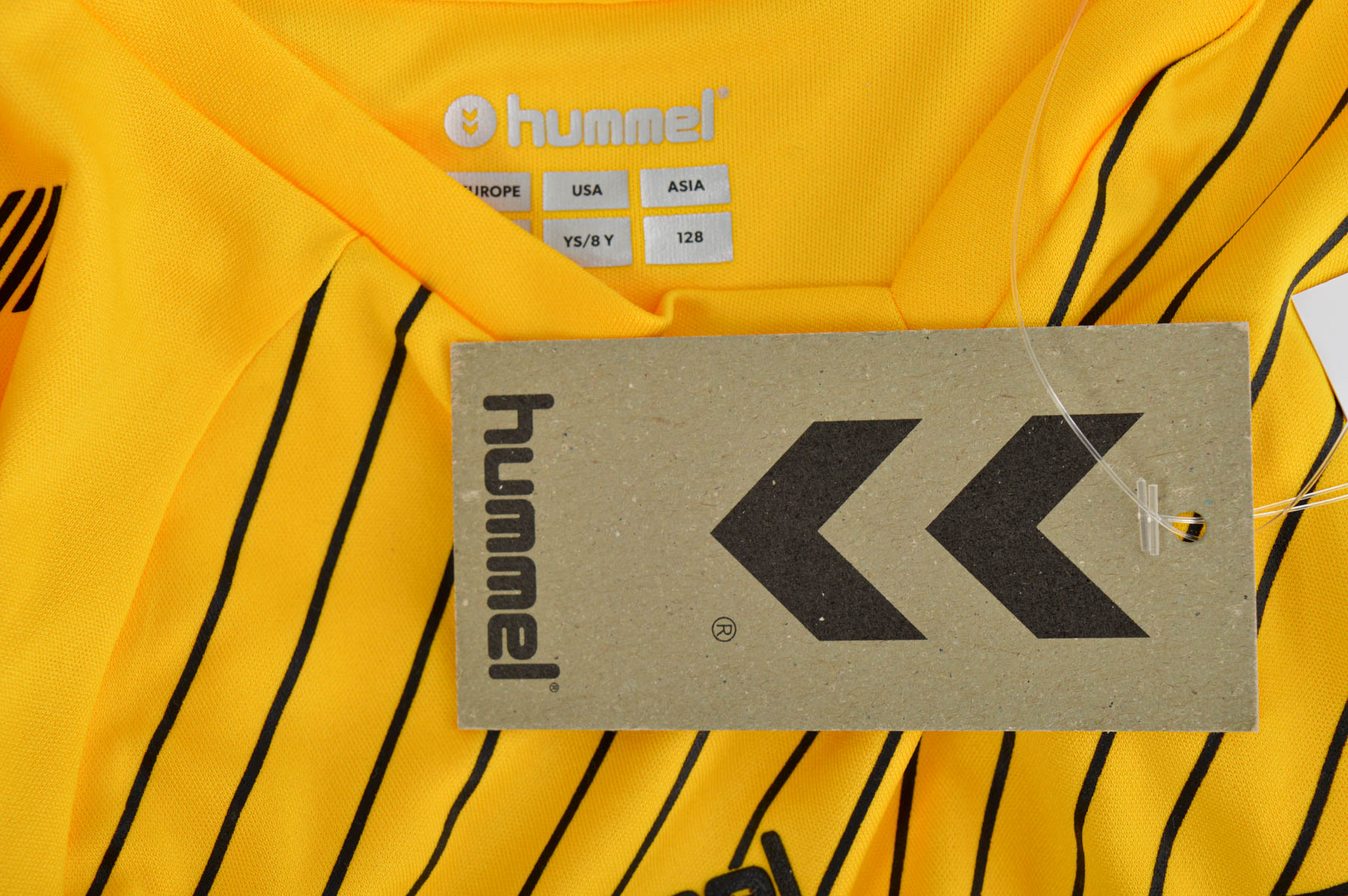Koszulka dla chłopca - Hummel - 2