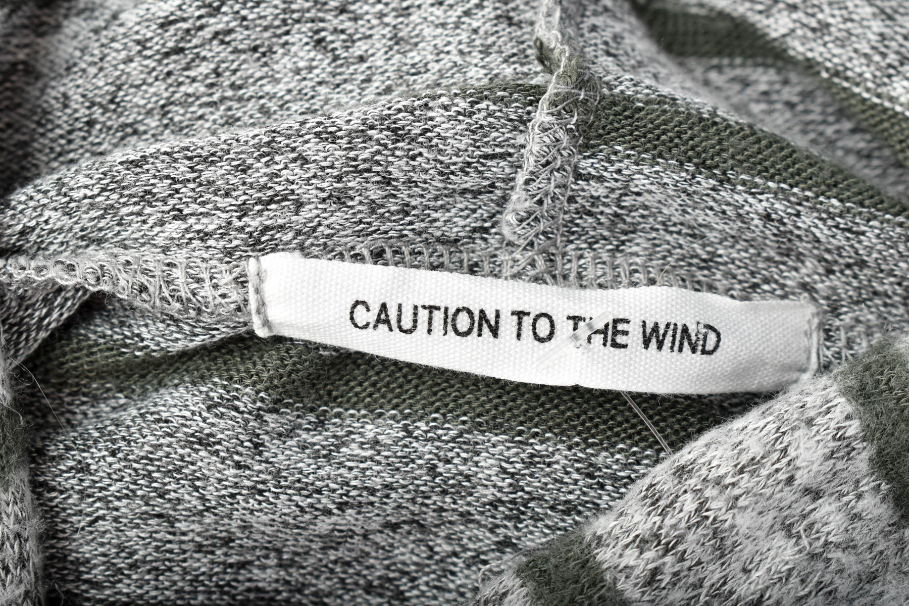 Дамски пуловер - CAUTION TO THE WIND - 2