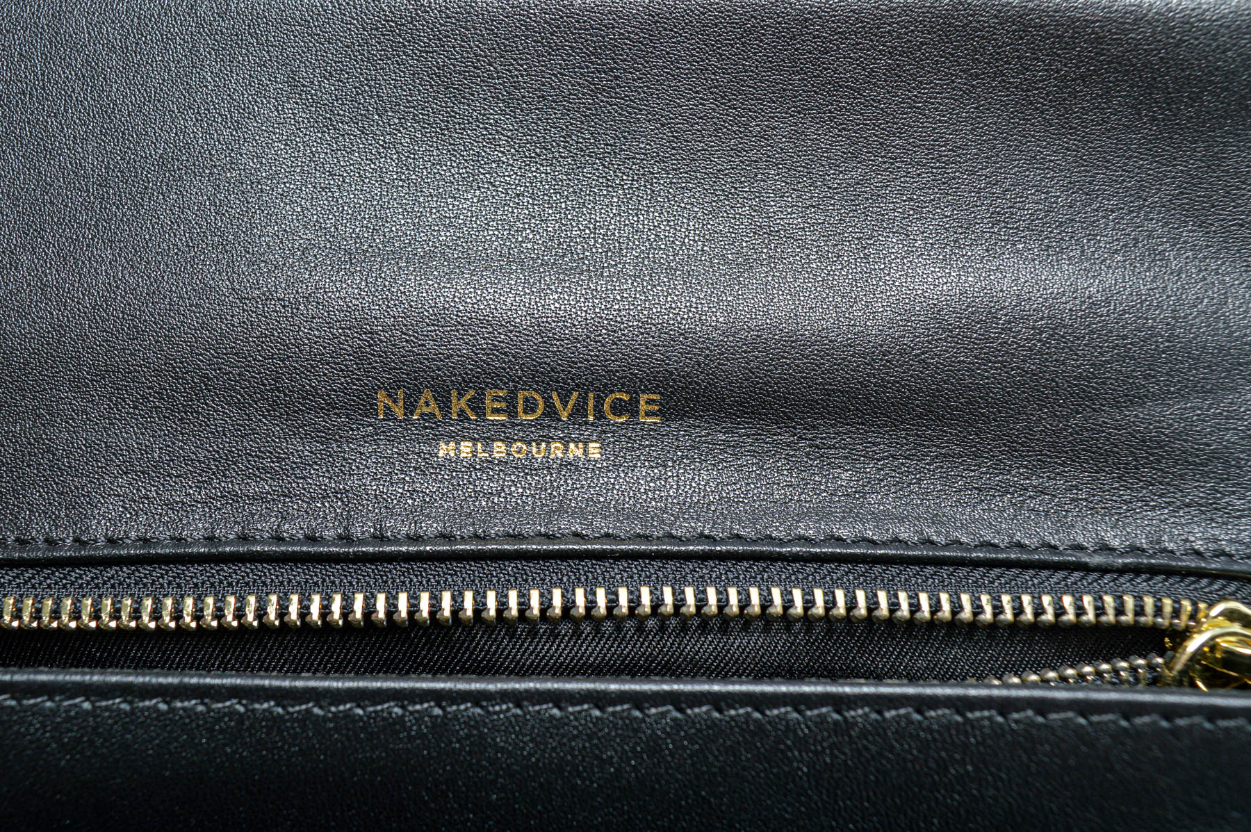 Γυναικεία τσάντα - NAKEDVICE - 3