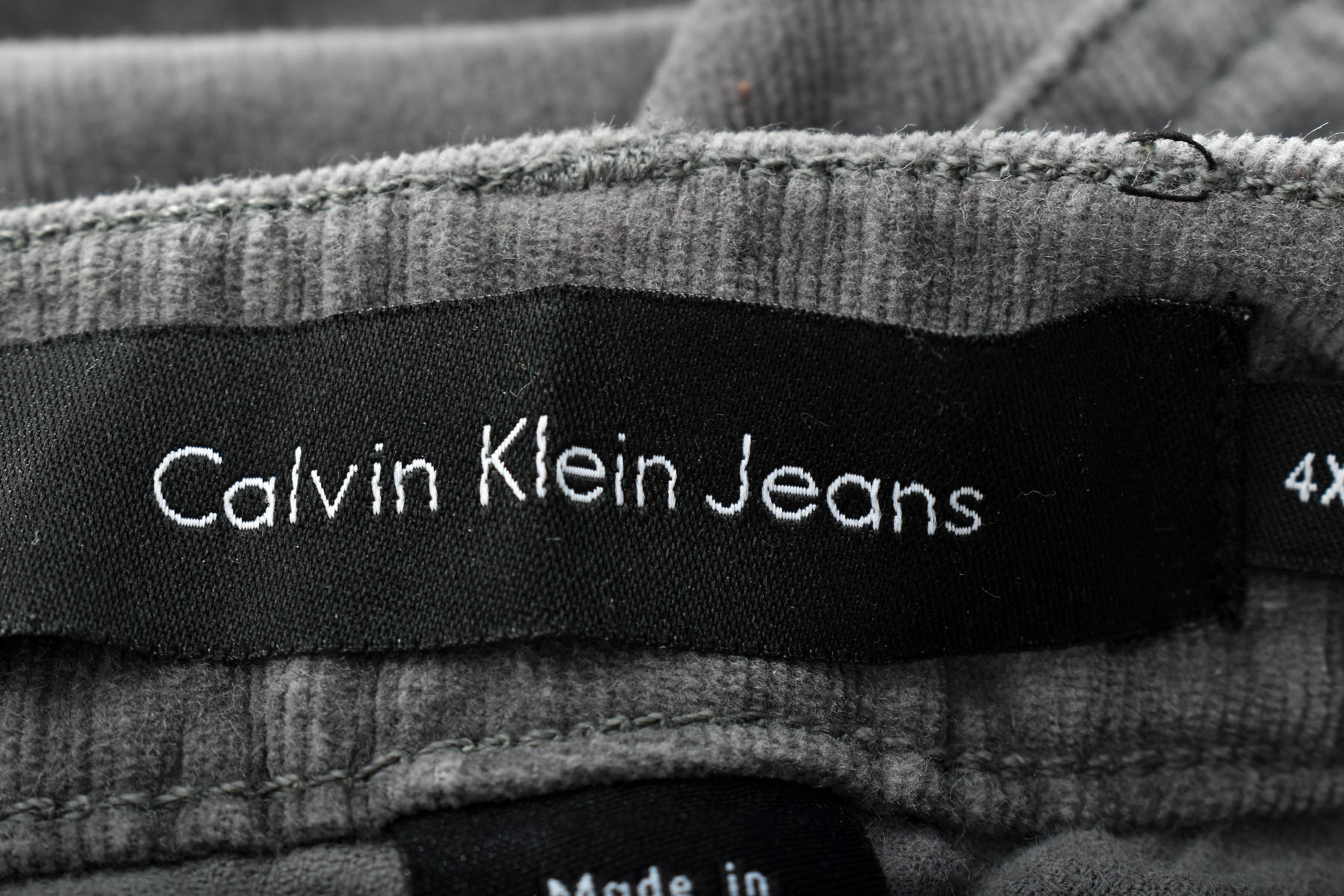 Дамски панталон - Calvin Klein Jeans - 2