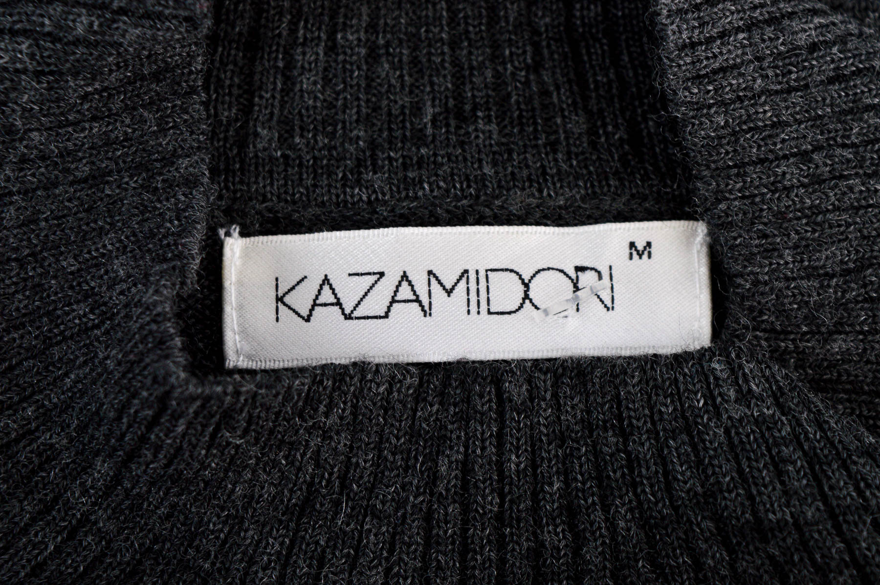 Дамски пуловер - KAZAMIDORI - 2