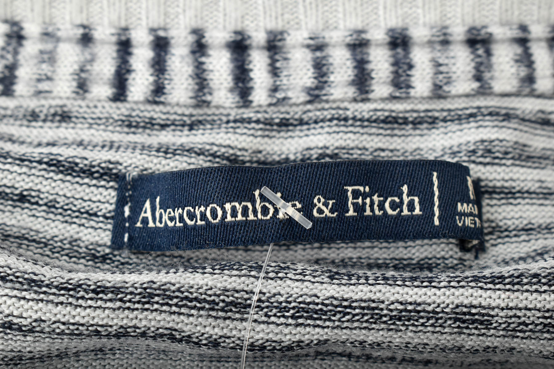 Sweter damski - Abercrombie & Fitch - 2