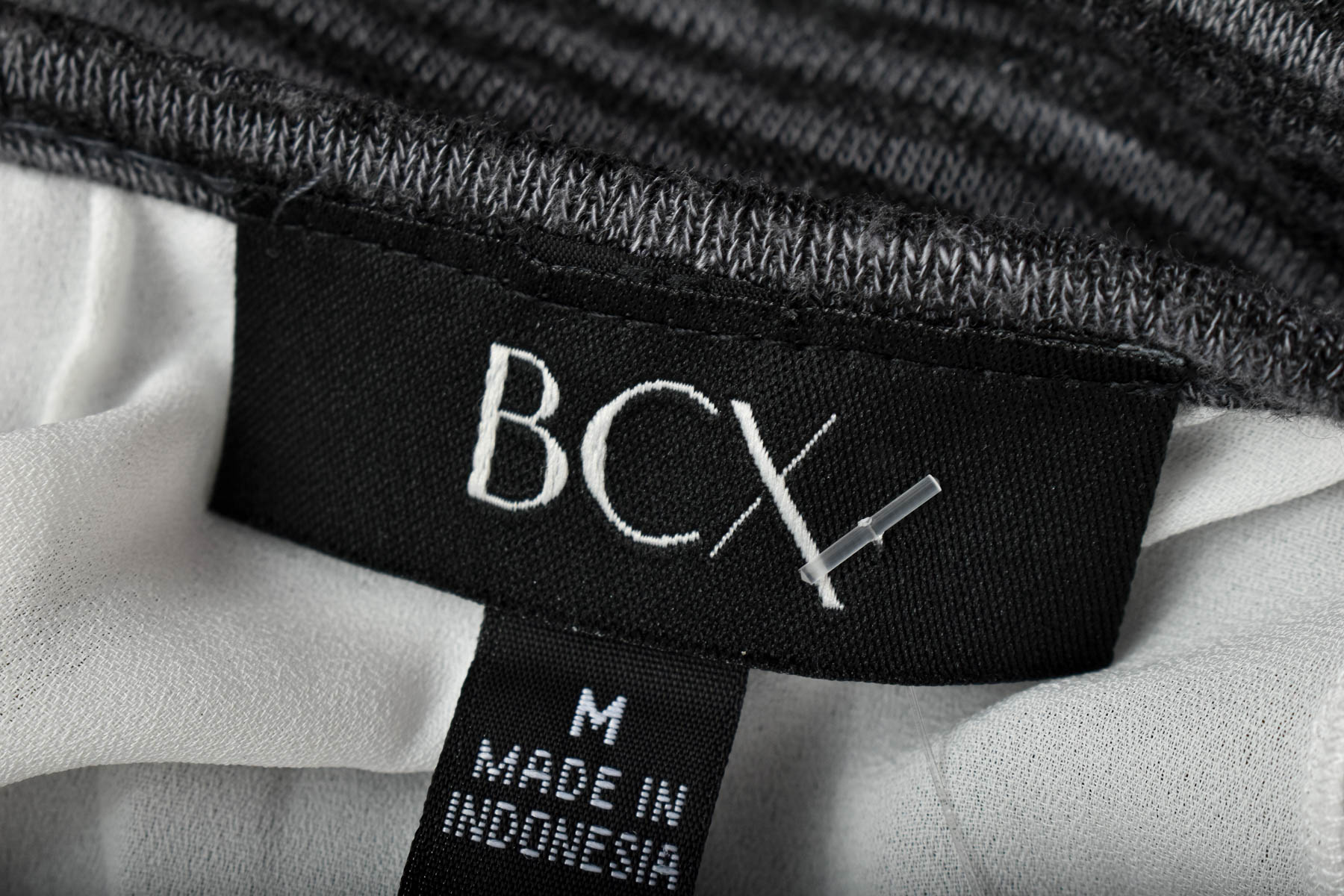 Дамски пуловер - BCX - 2