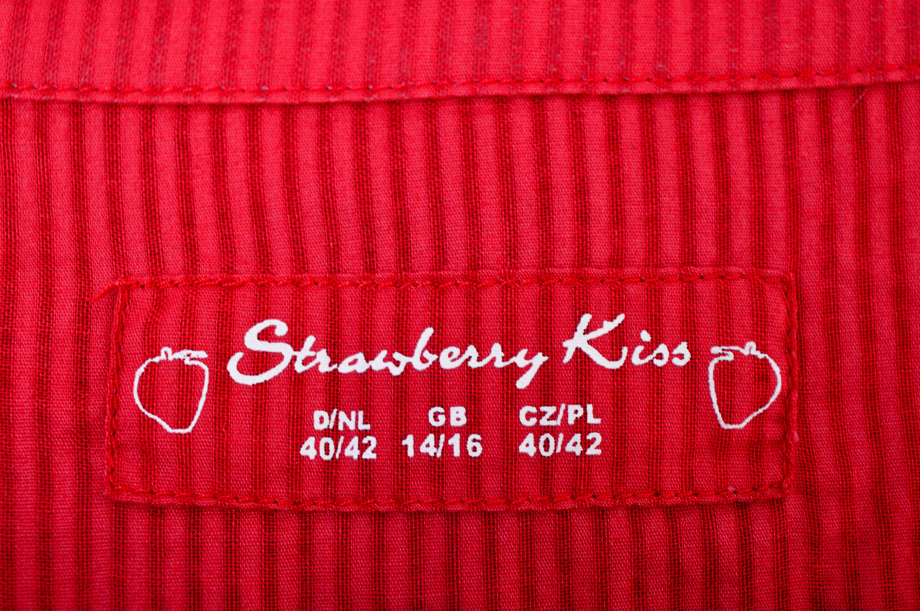 Koszula damska - Strawberry Kiss - 2