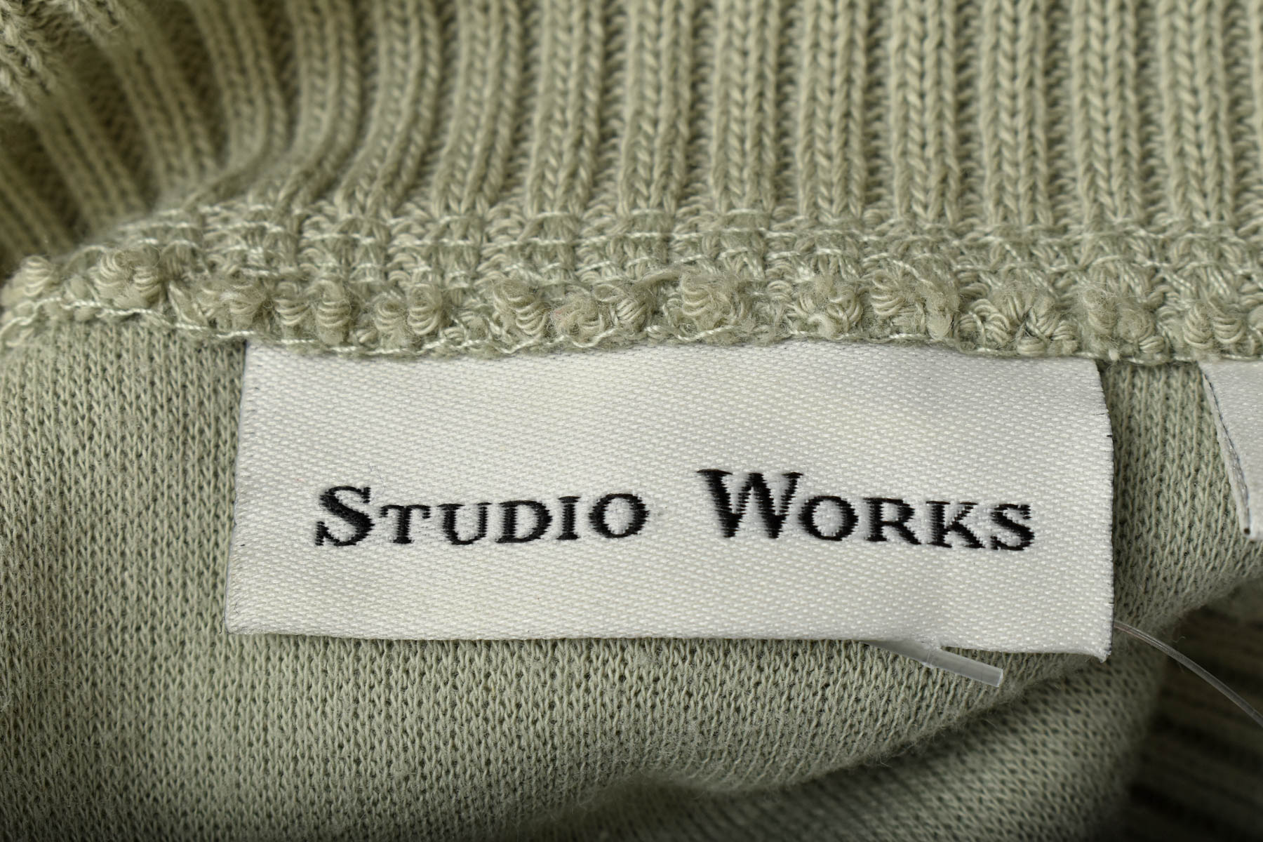 Sweter damski - Studio Works - 2