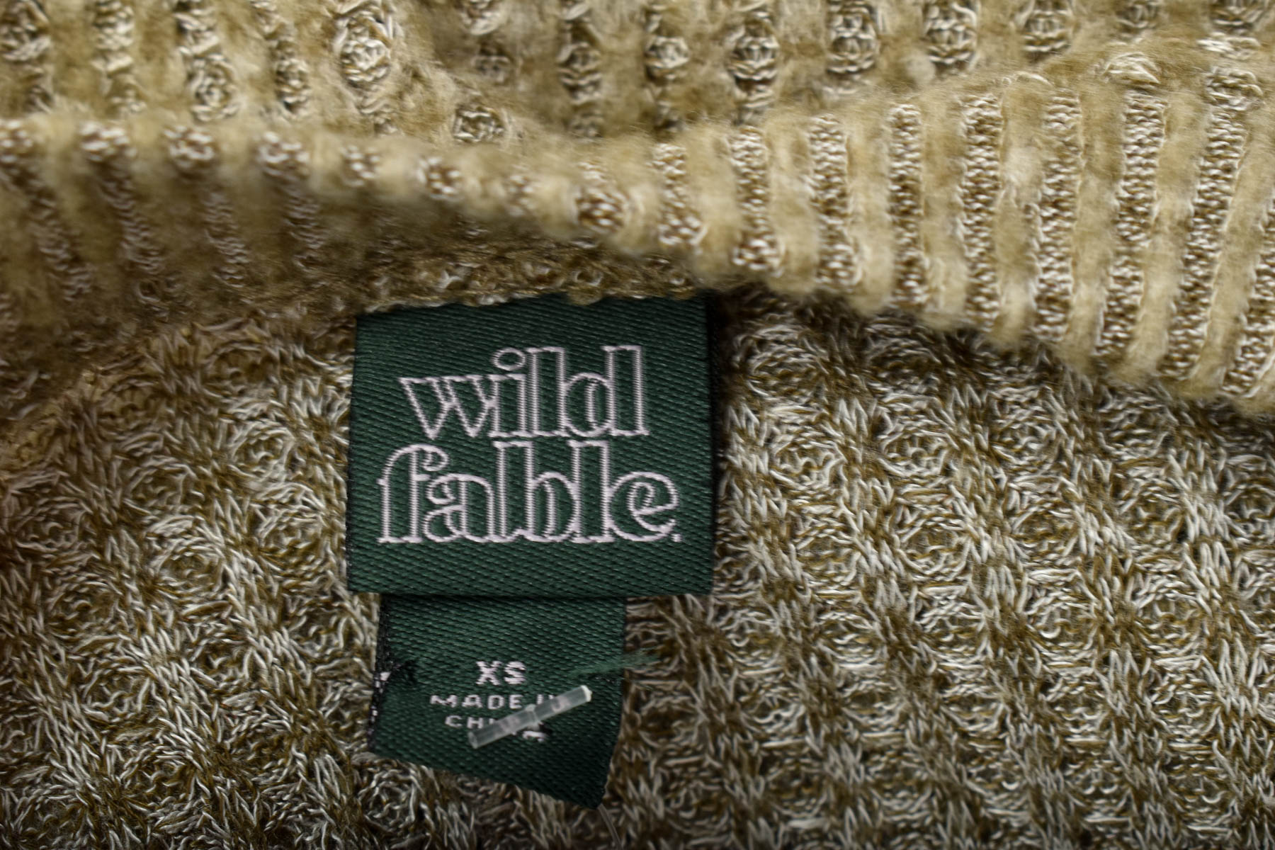 Sweter damski - Wild Fable - 2