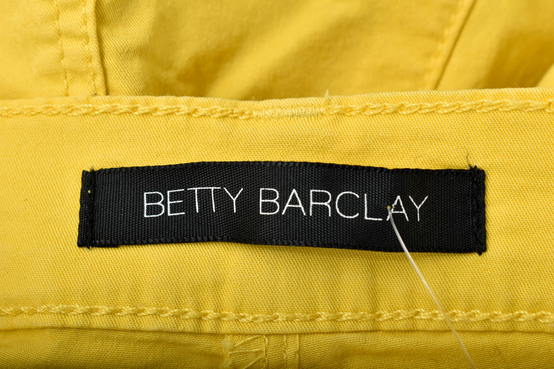 Дамски къси панталони - Betty Barclay - 2