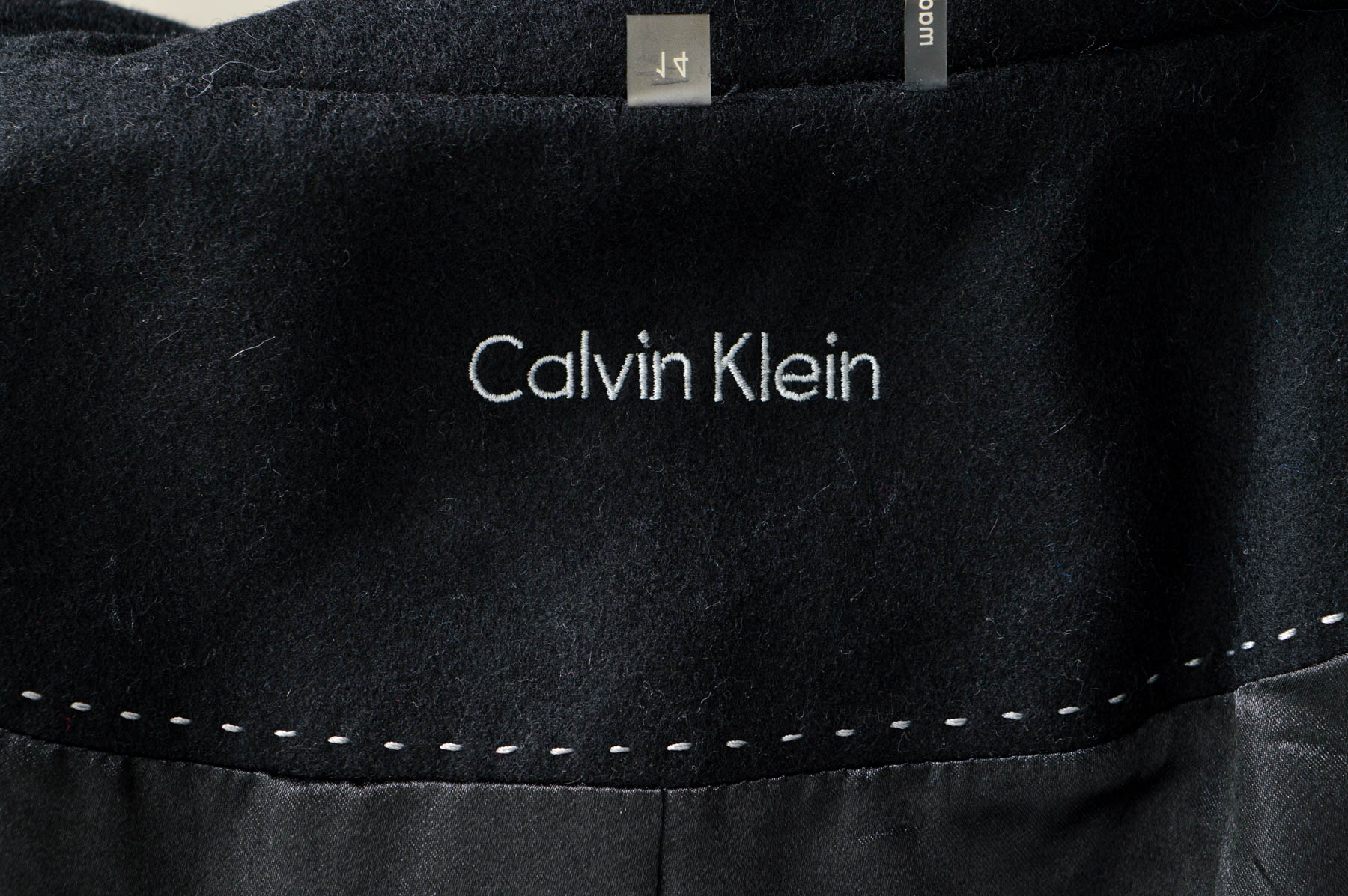 Płaszcz damski - Calvin Klein - 2
