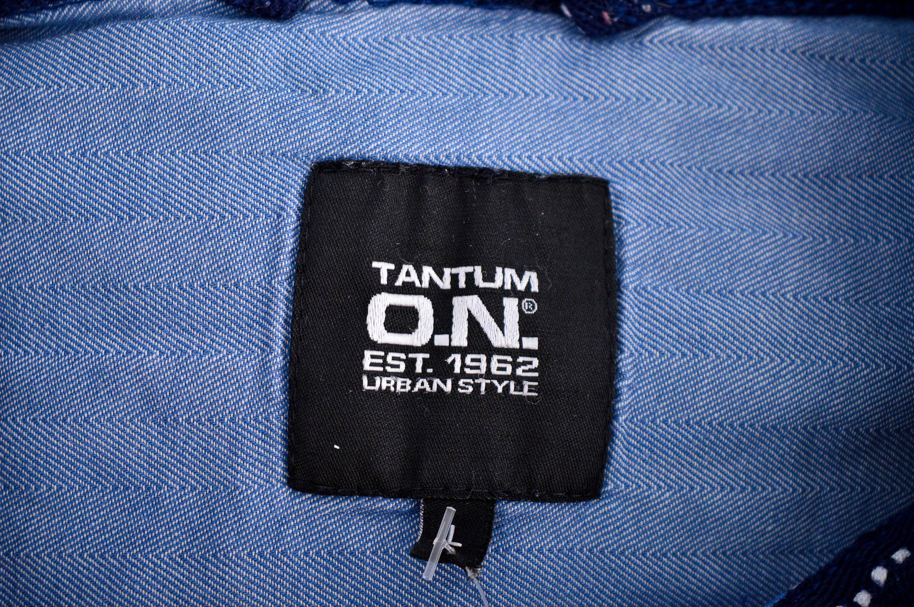 Мъжка риза - O.N. TANTUM - 2
