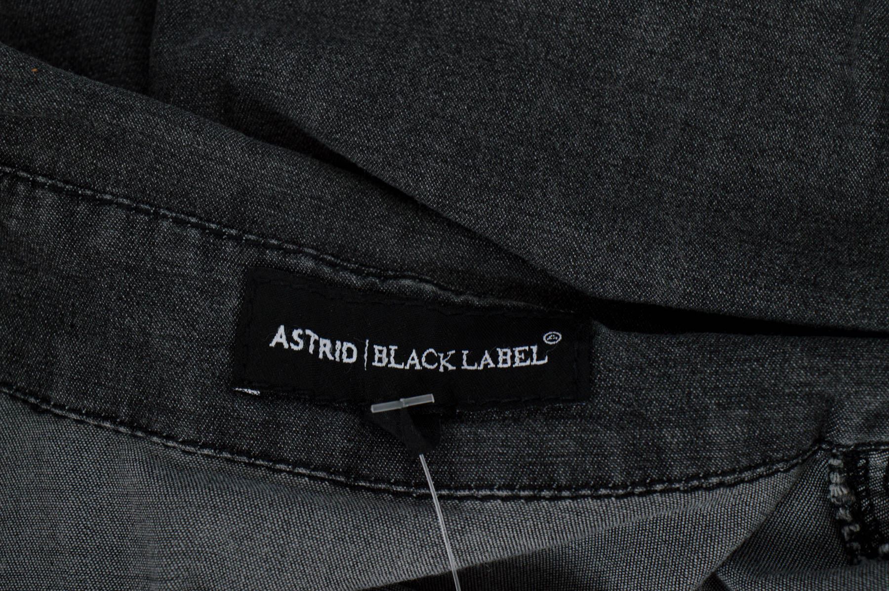 Woman's Denim Shirt - ASTRID BLACK LABEL - 2